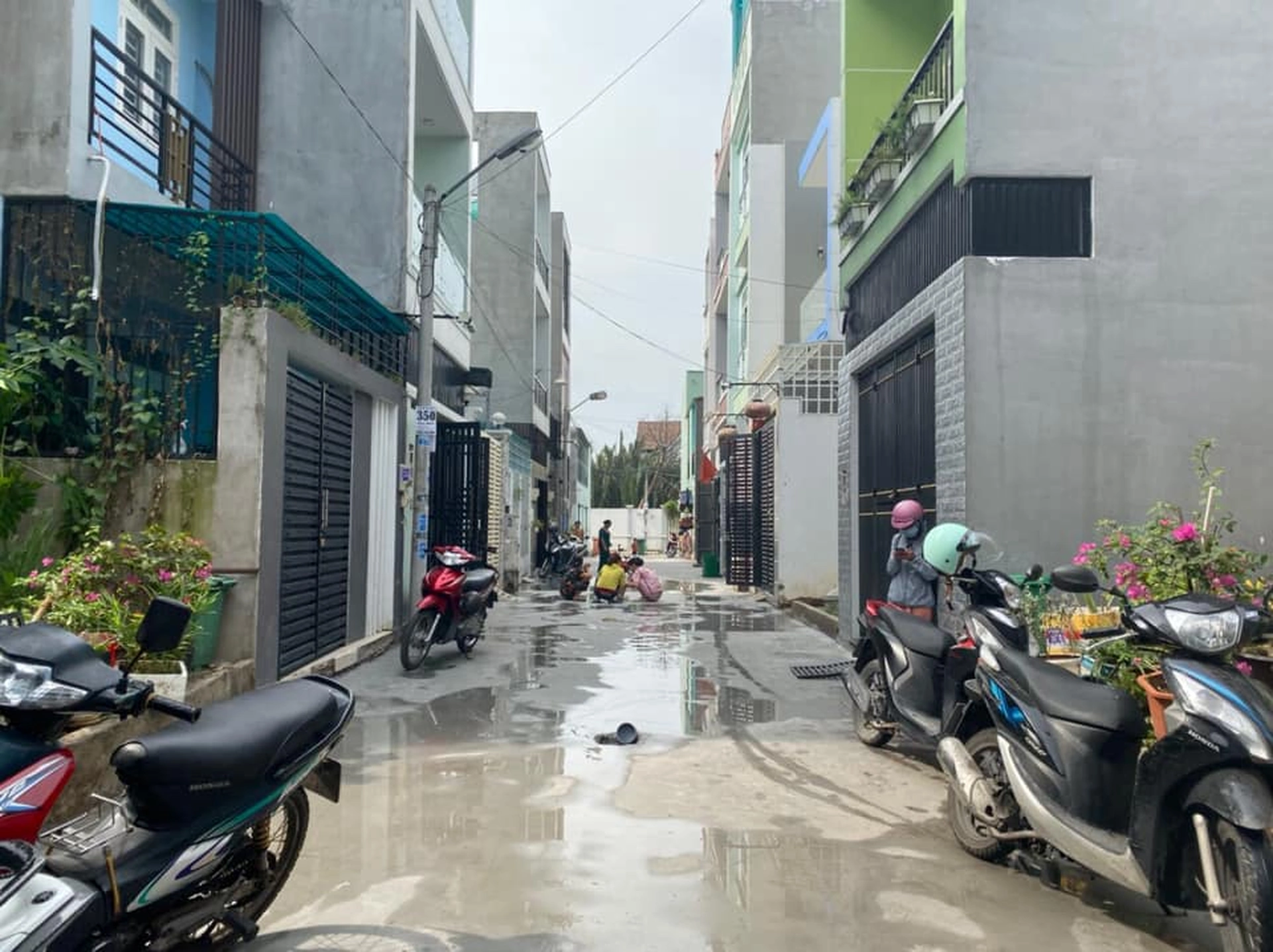 Nhà mặt phố đường Ngô Chí Quốc, TP. Thủ Đức, TP. HCM hiện có giá bao nhiêu?