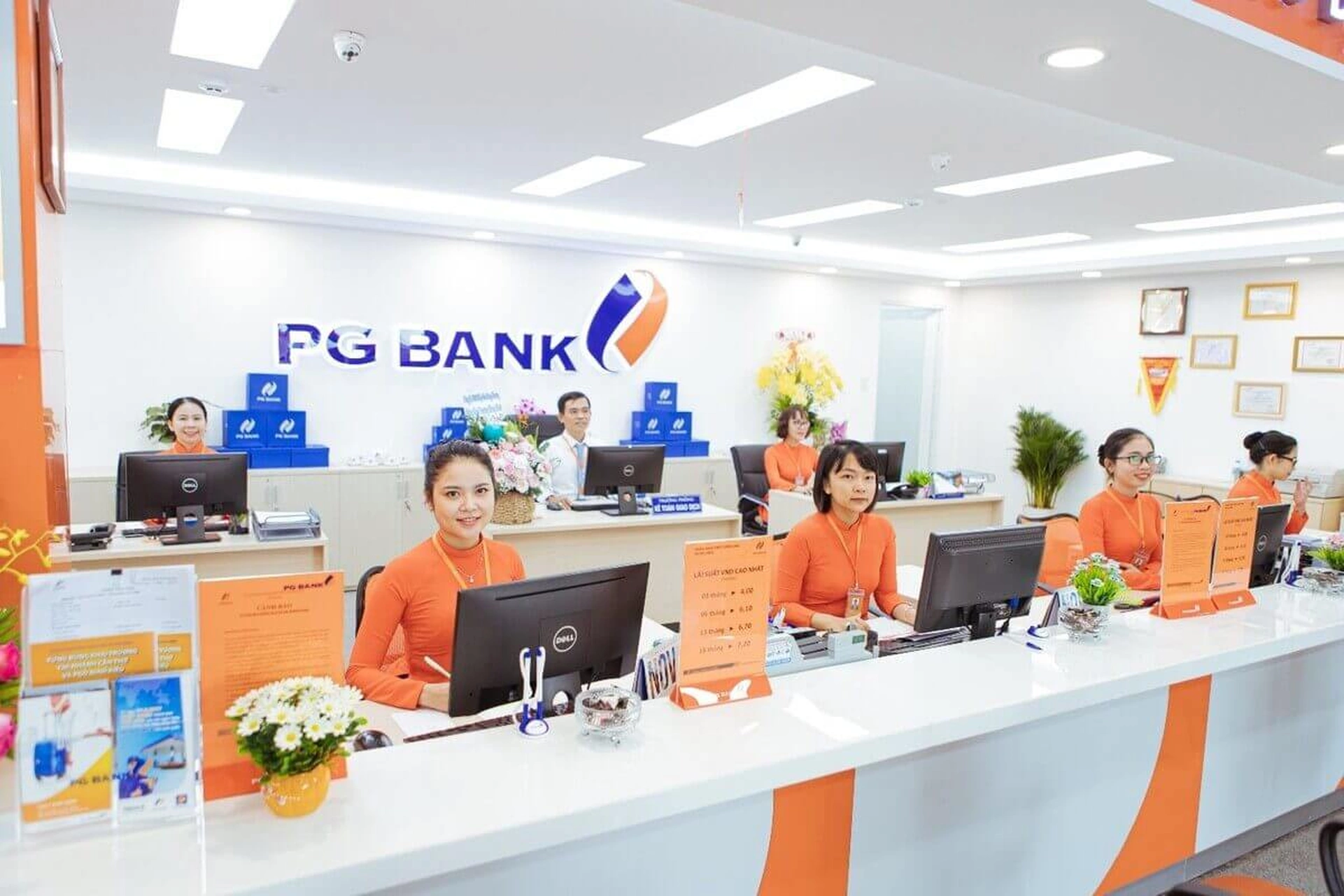 100 triệu gửi ngân hàng PG Bank lãi suất bao nhiêu?