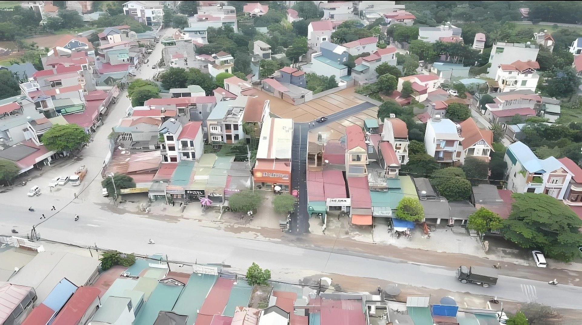 Giá bán nhà đất tại xã Lại Thượng, huyện Thạch Thất hiện là bao nhiêu?