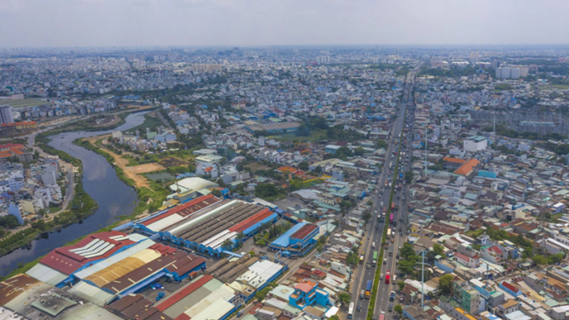 Giá bán nhà thổ cư quận Tân Bình và quận 12 bên nào đắt, bên nào rẻ hơn?