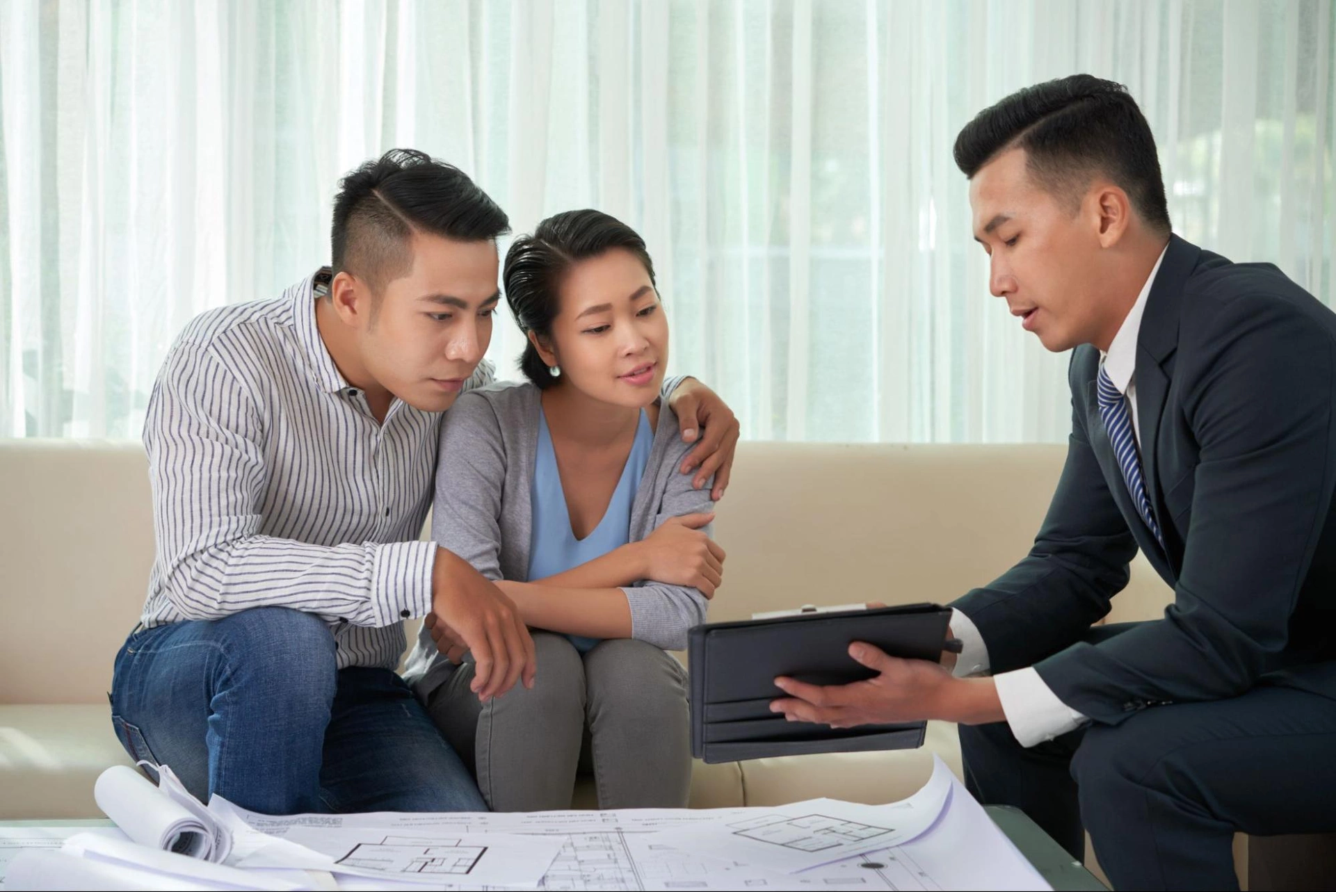 Với ngân sách 2 tỷ, nên chia chi phí ra sao để xây nhà 4 tầng?