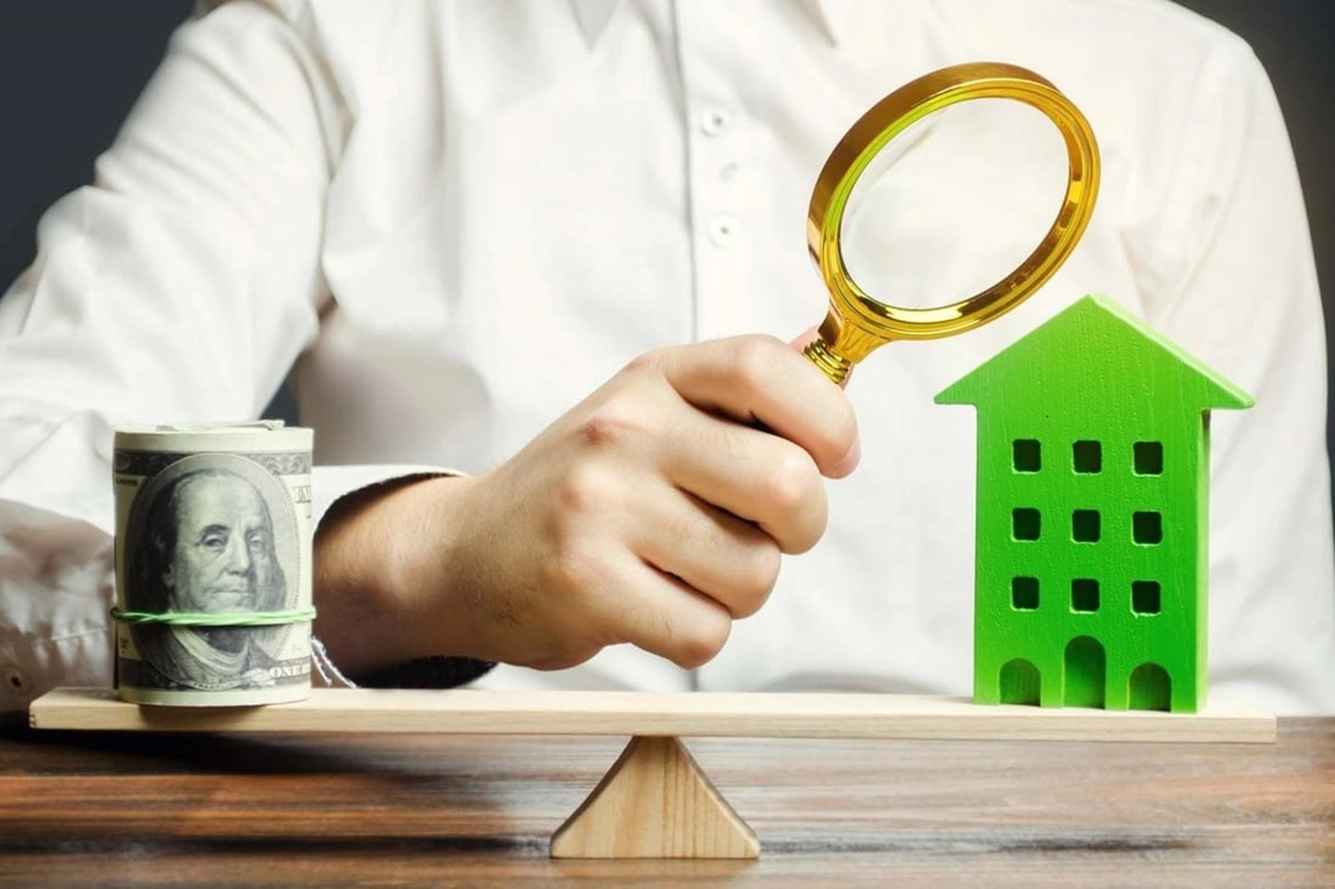 Mua phải căn hộ đang thế chấp ngân hàng, bị phát mãi thì cần làm gì? 