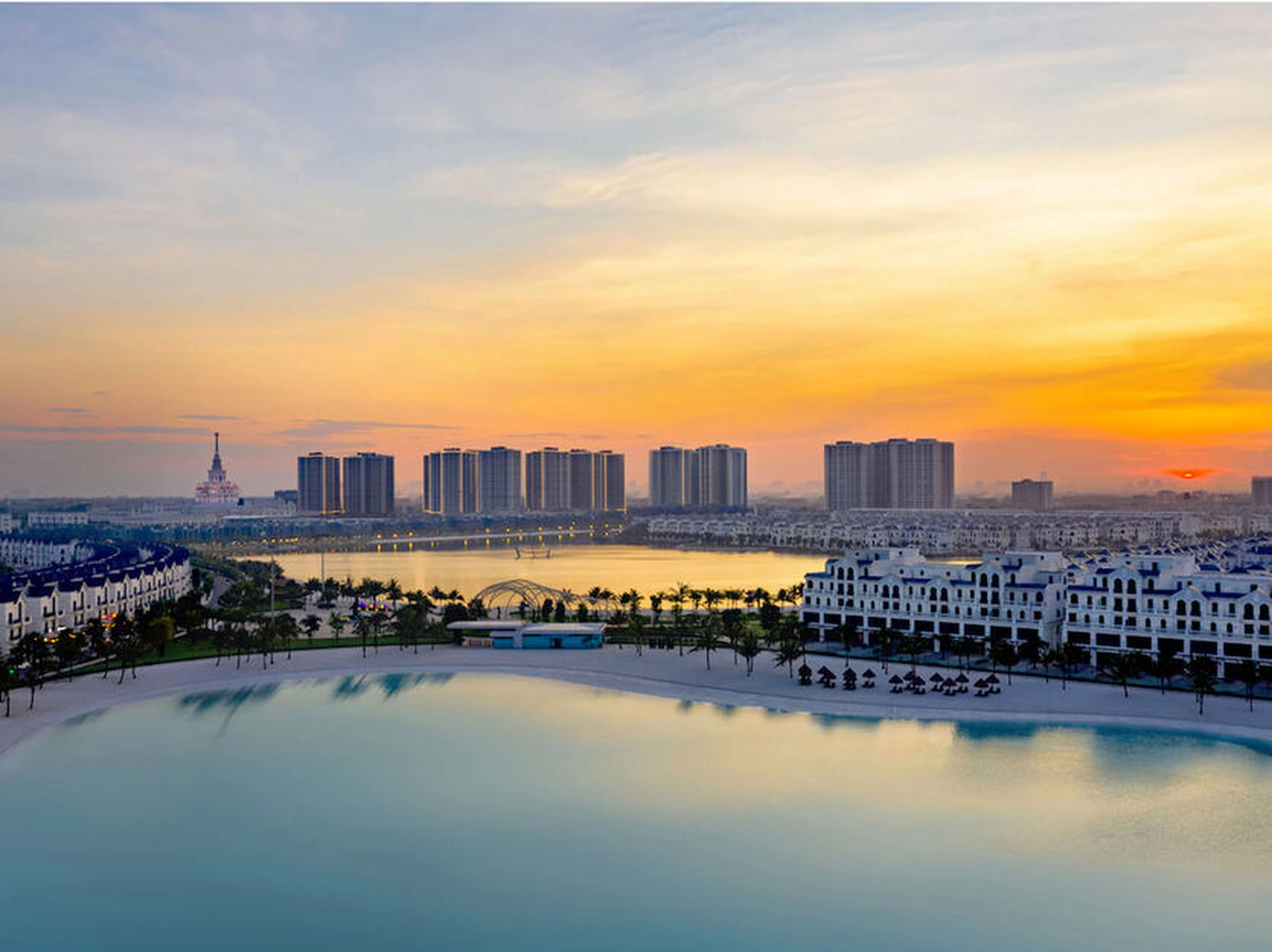 Bán shophouse hướng Tây Nam phân khu San Hô Vinhomes Ocean Park ở đâu giá hợp lý?