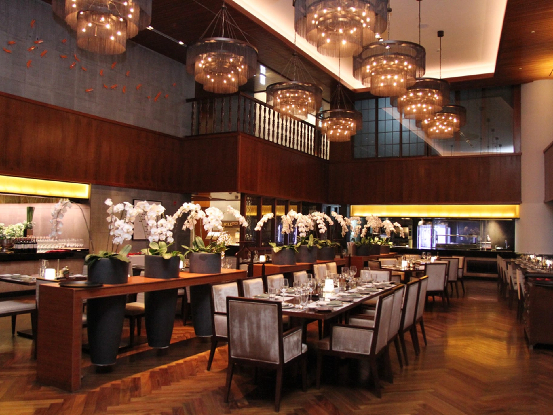 Trải nghiệm "ăn sang" tại top nhà hàng fine dining xung quanh Vinhomes Metropolis