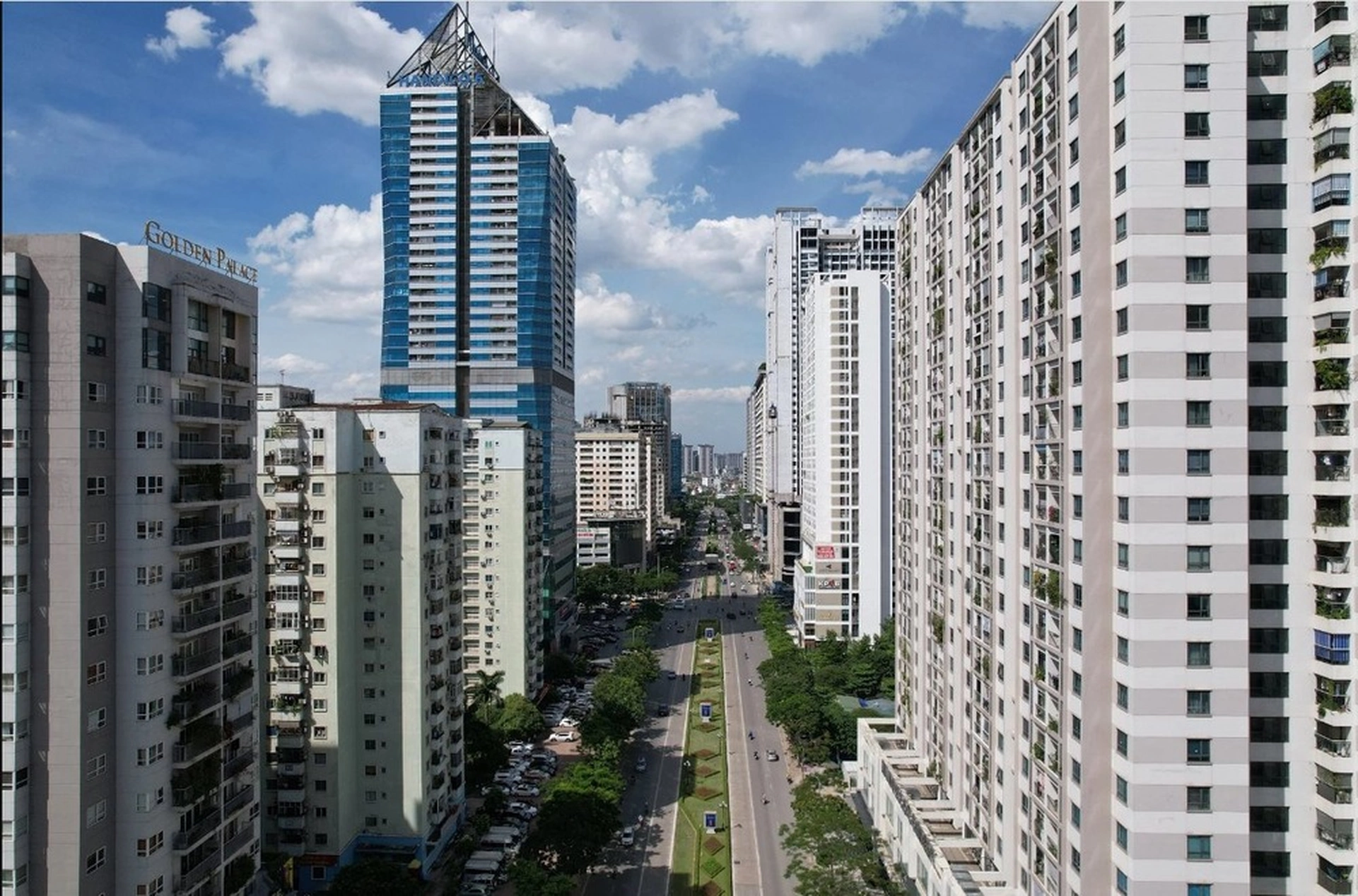 Tuyệt chủng căn hộ giá rẻ ở hai thành phố lớn