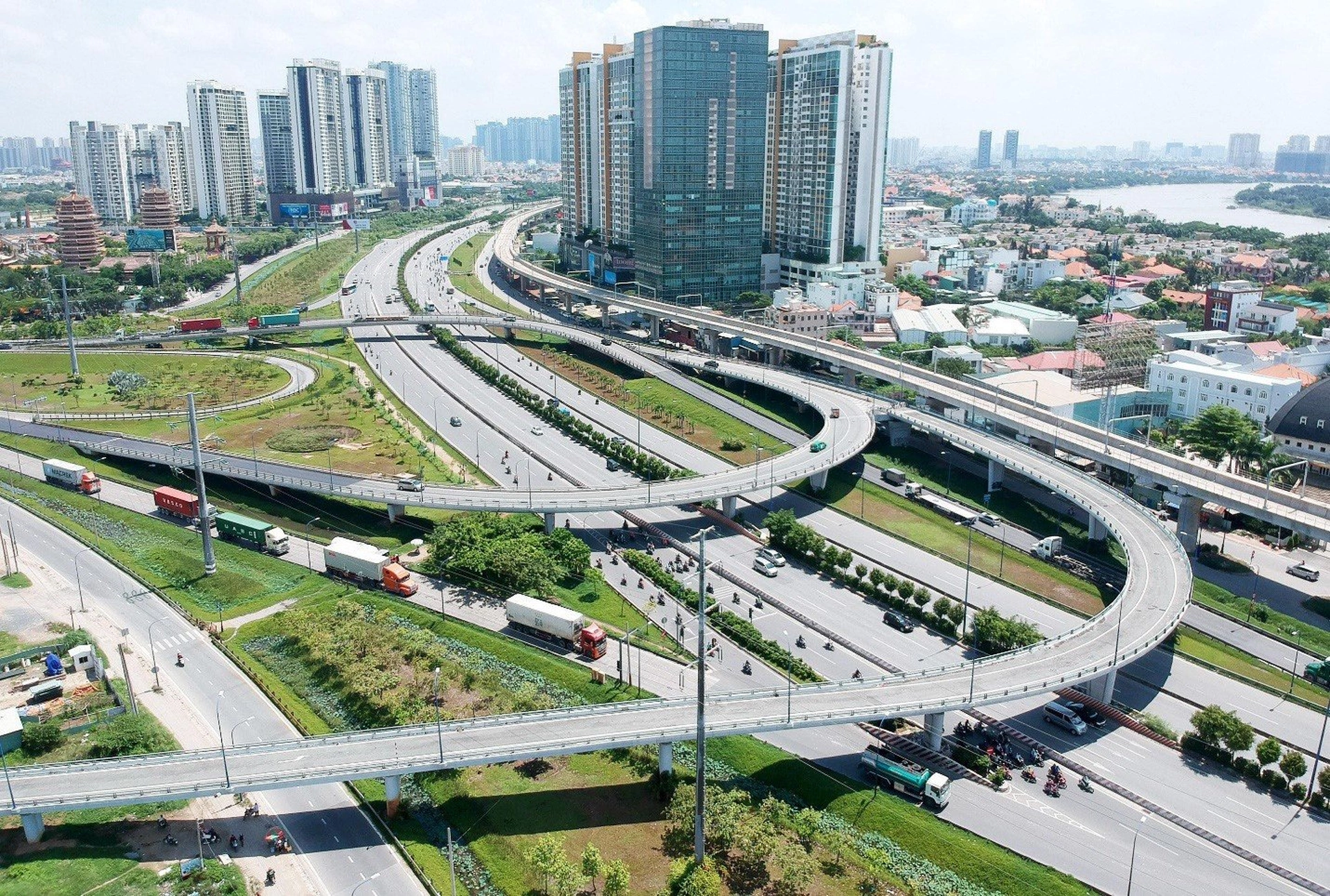 Chung cư nào có giá cao nhất, thấp nhất tại phường Đông Hưng Thuận Quận 12?