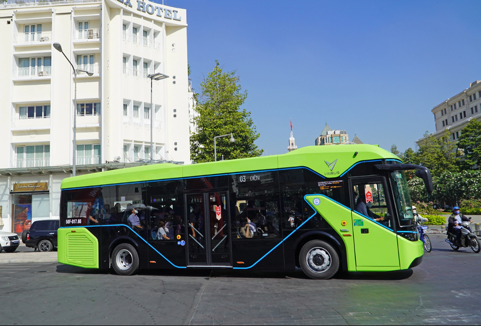 Từ Vinhomes Smart City Tây Mỗ đến trường THPT Kim Liên xa bao nhiêu km?