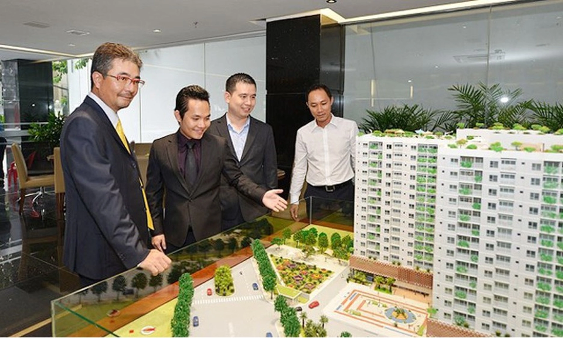 Nhà đầu tư có được sử dụng 20% quỹ đất nhà ở xã hội để xây dựng nhà ở thương mại không?