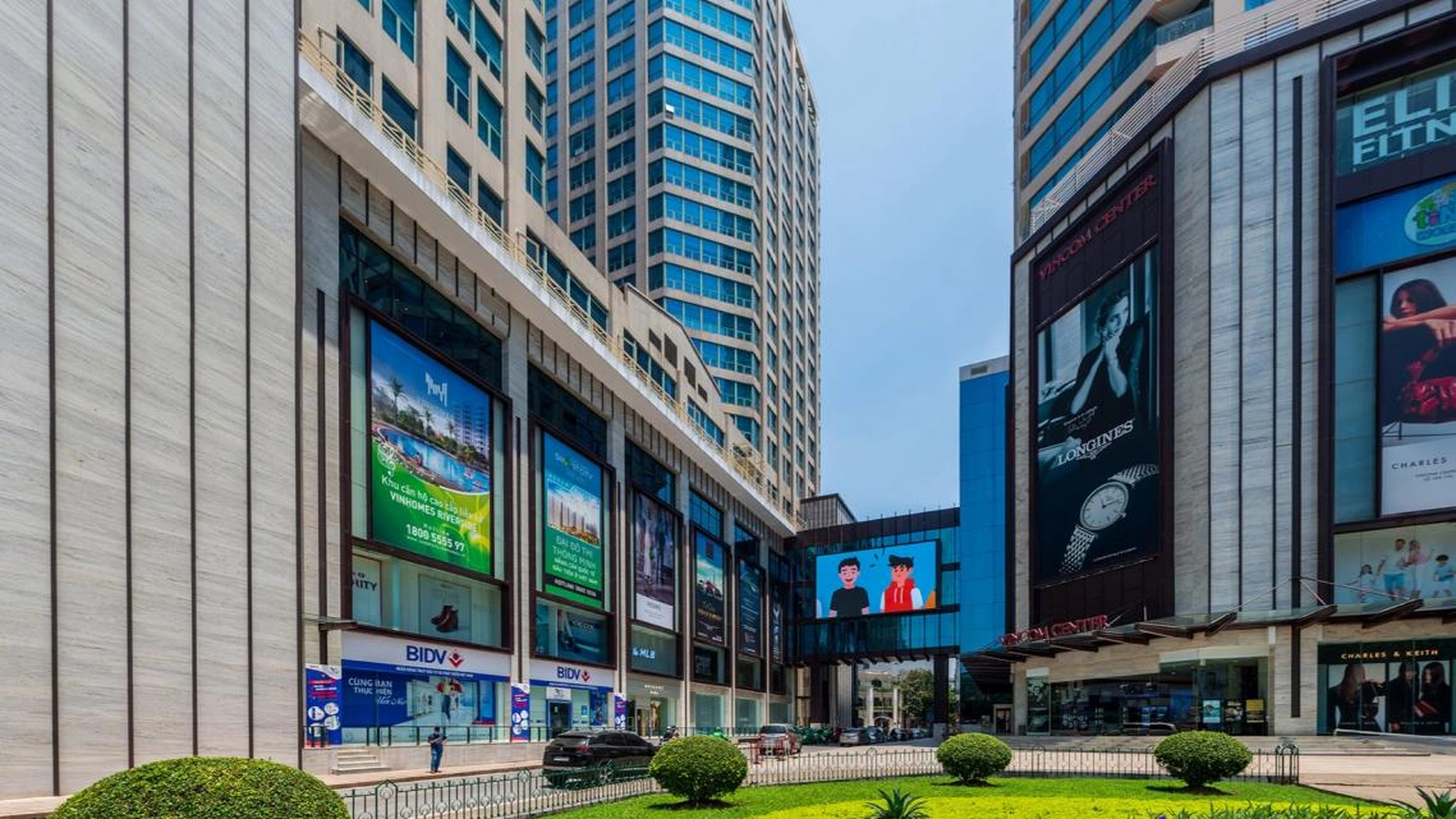 Những câu hỏi thường gặp về chung cư Vincom Park Place cho người mua lần đầu tham khảo