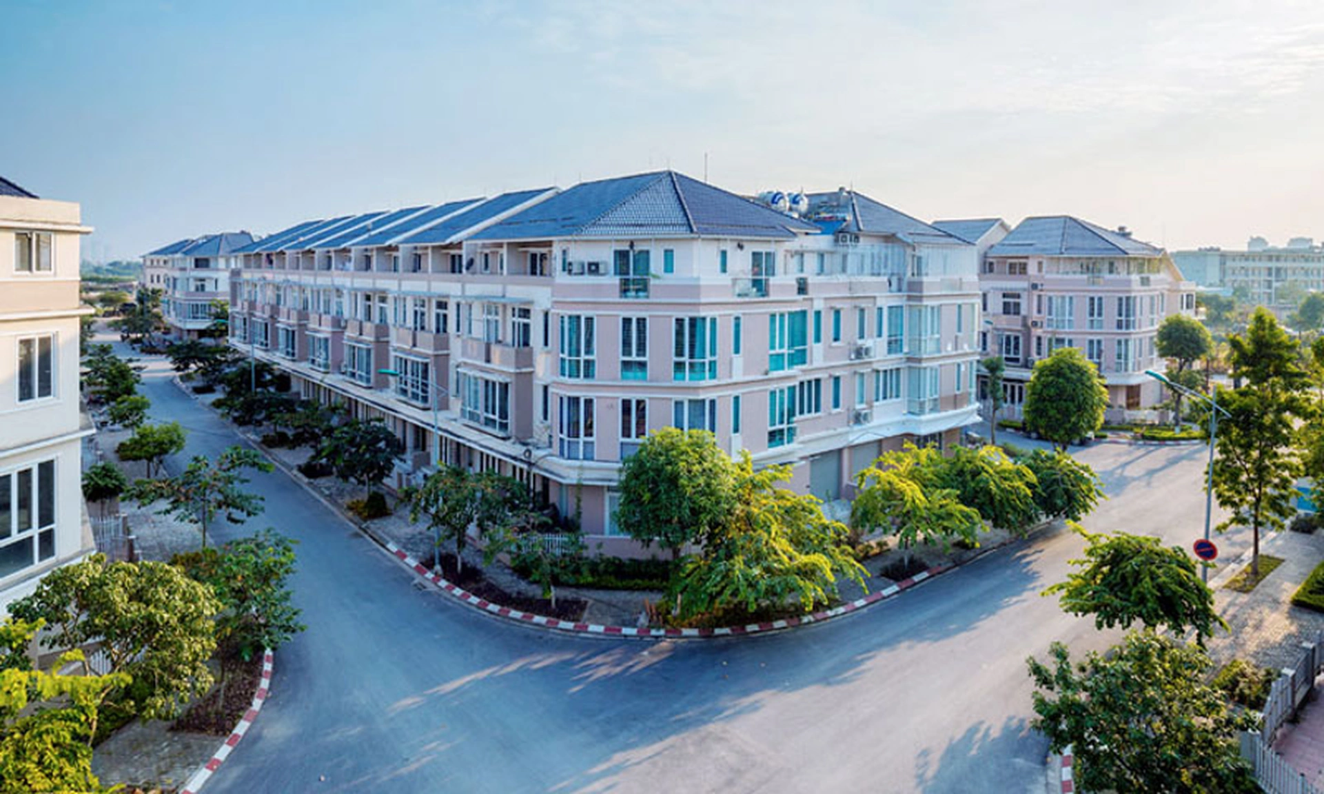 Giá căn hộ chung cư quận Nam Từ Liêm diện tích 50 - 80m2 đang bán bao nhiêu tiền 1m2?