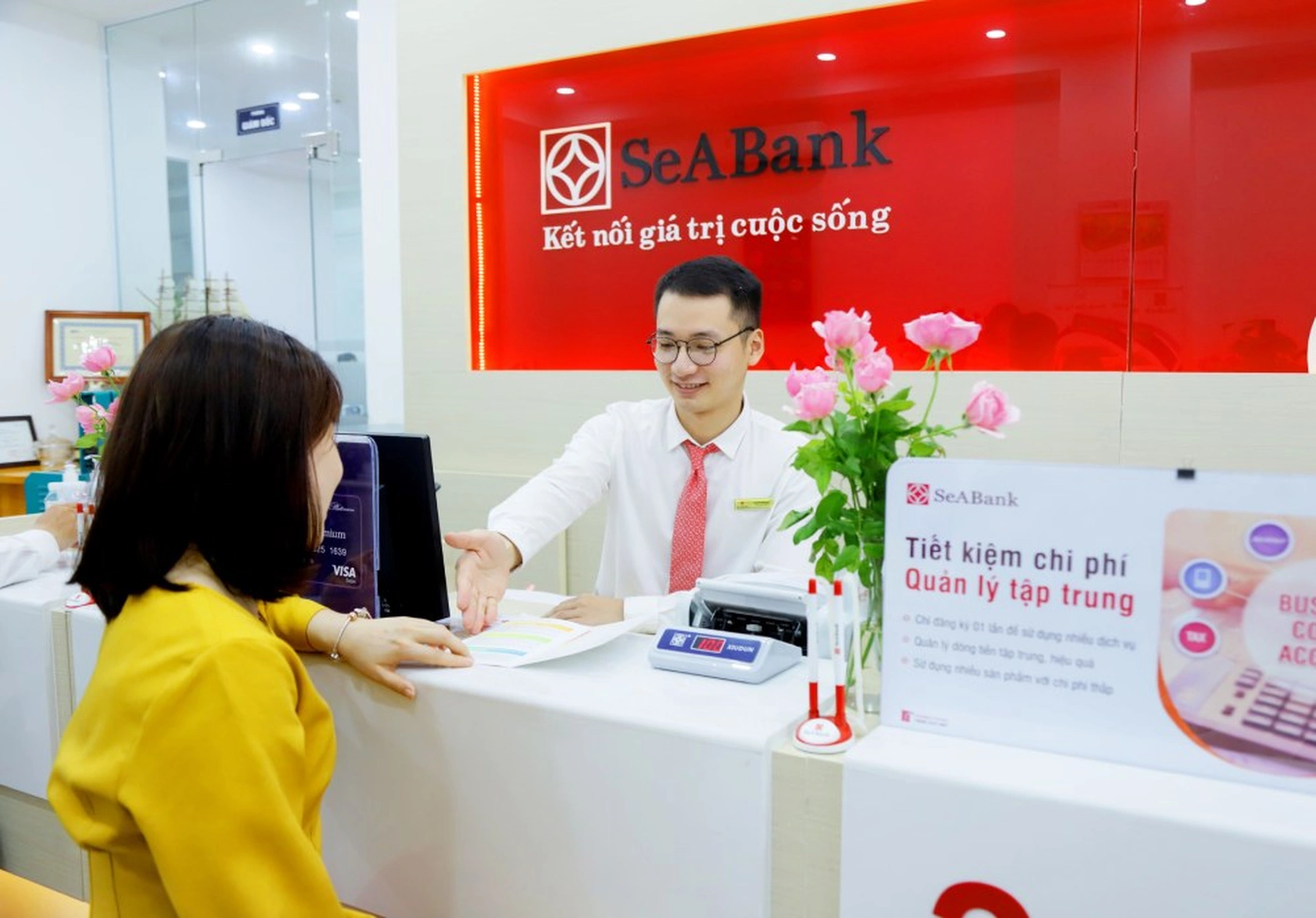 Lãi suất vay ngân hàng SeABank năm 2023 đang là bao nhiêu? Ngân hàng có cho vay mua dự án bất động sản hay không?
