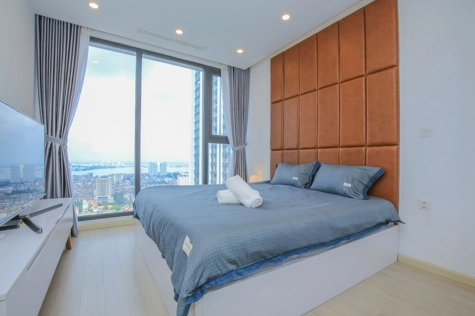 Giá căn hộ chung cư quận Ba Đình diện tích 30 - 50m2 đang bán bao nhiêu tiền 1m2?
