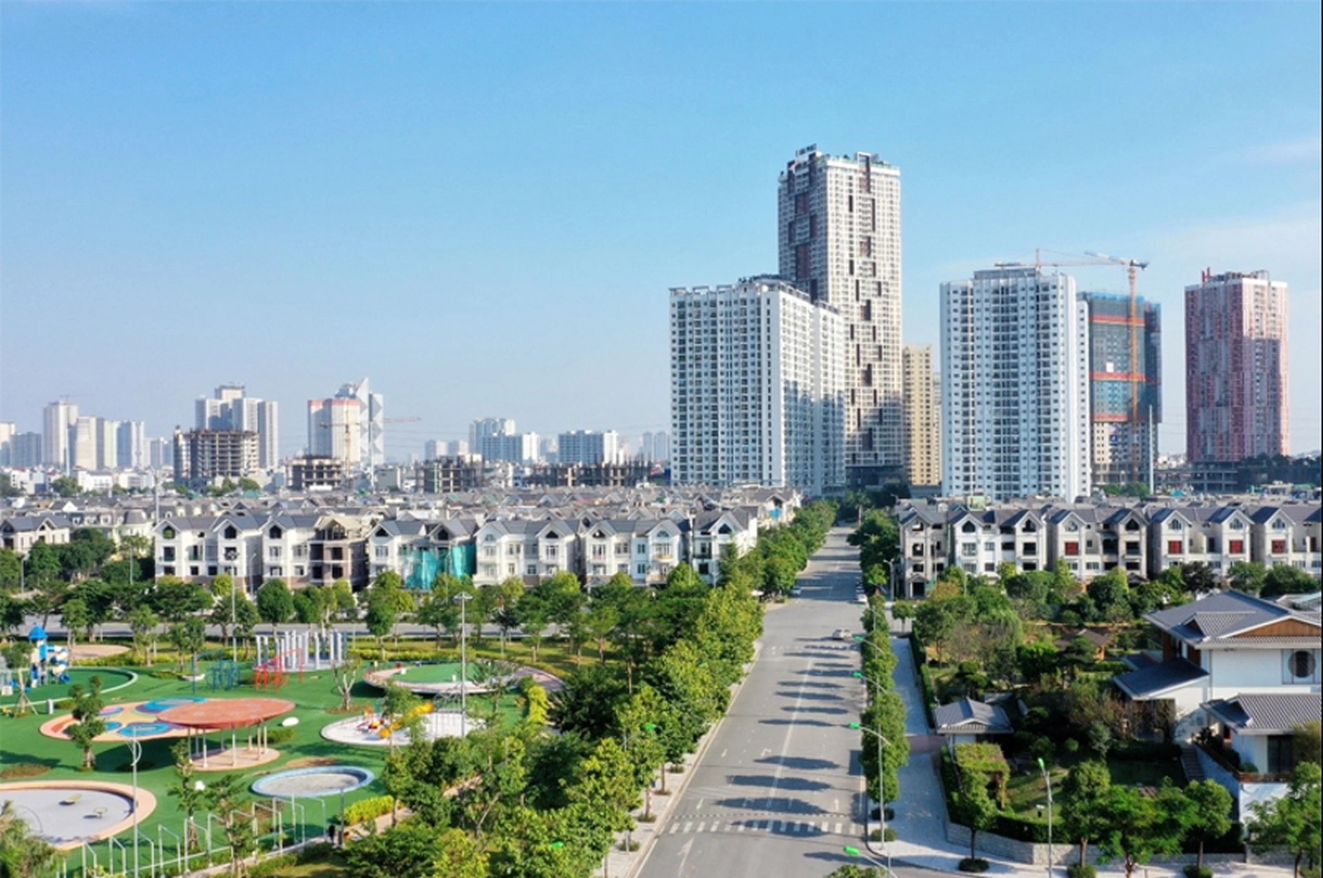 Giá căn hộ chung cư quận Hà Đông diện tích 100 - 150m2 đang bán bao nhiêu tiền 1m2?