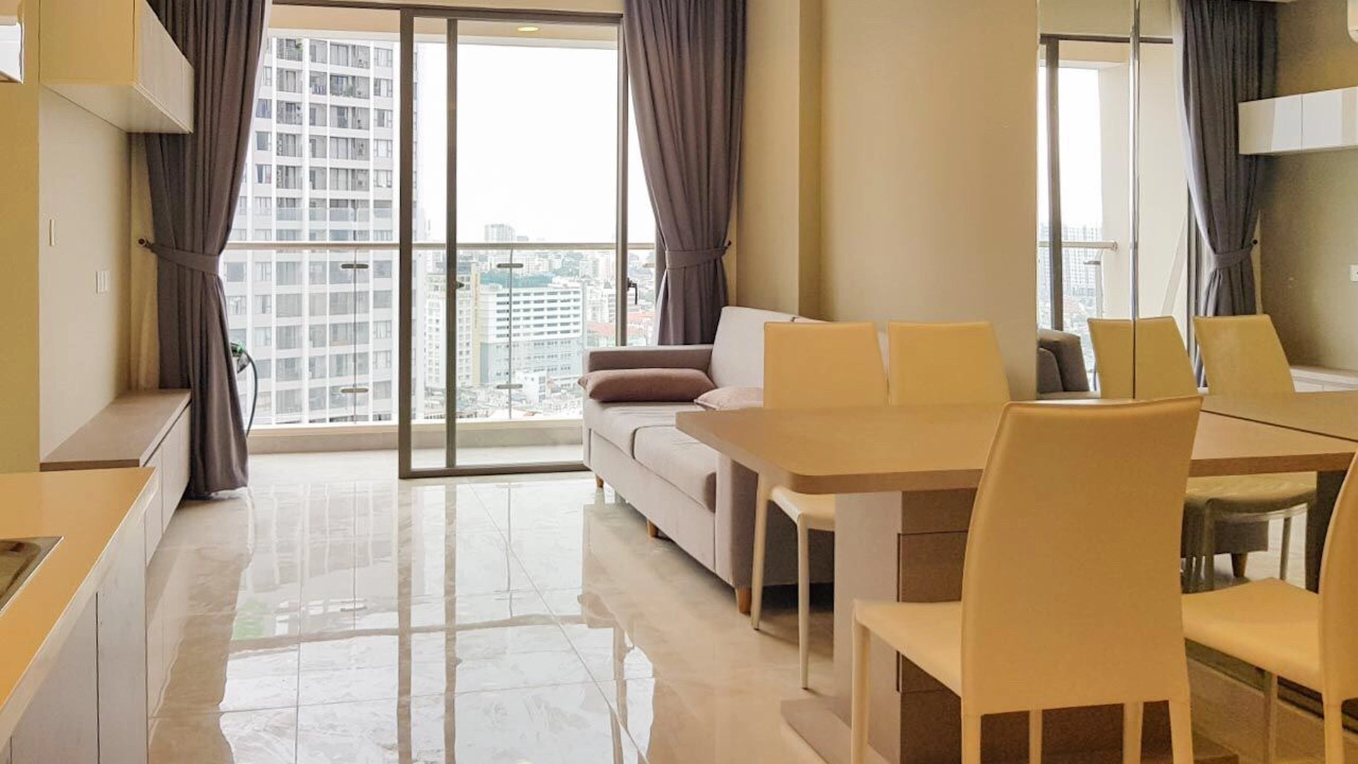 Giá căn hộ chung cư quận 4 diện tích 30 - 50m2 đang bán bao nhiêu tiền 1m2?