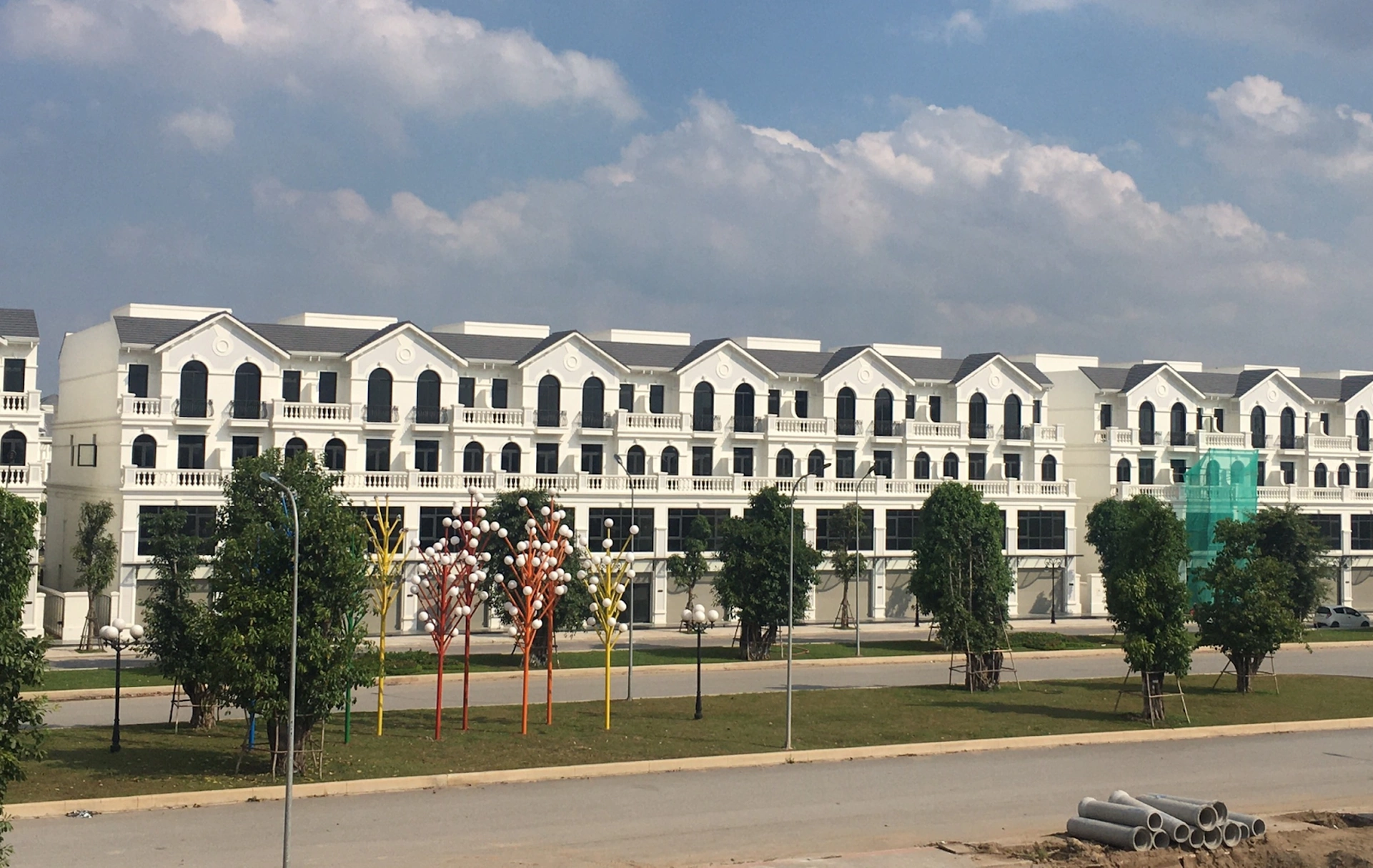Cập nhật mới nhất về giá mua bán shophouse quận 9