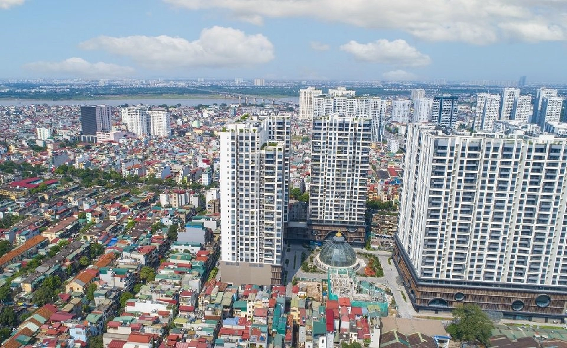 Gần trường Đại học Kinh tế Quốc dân, quận Hai Bà Trưng có chung cư trung cấp nào?