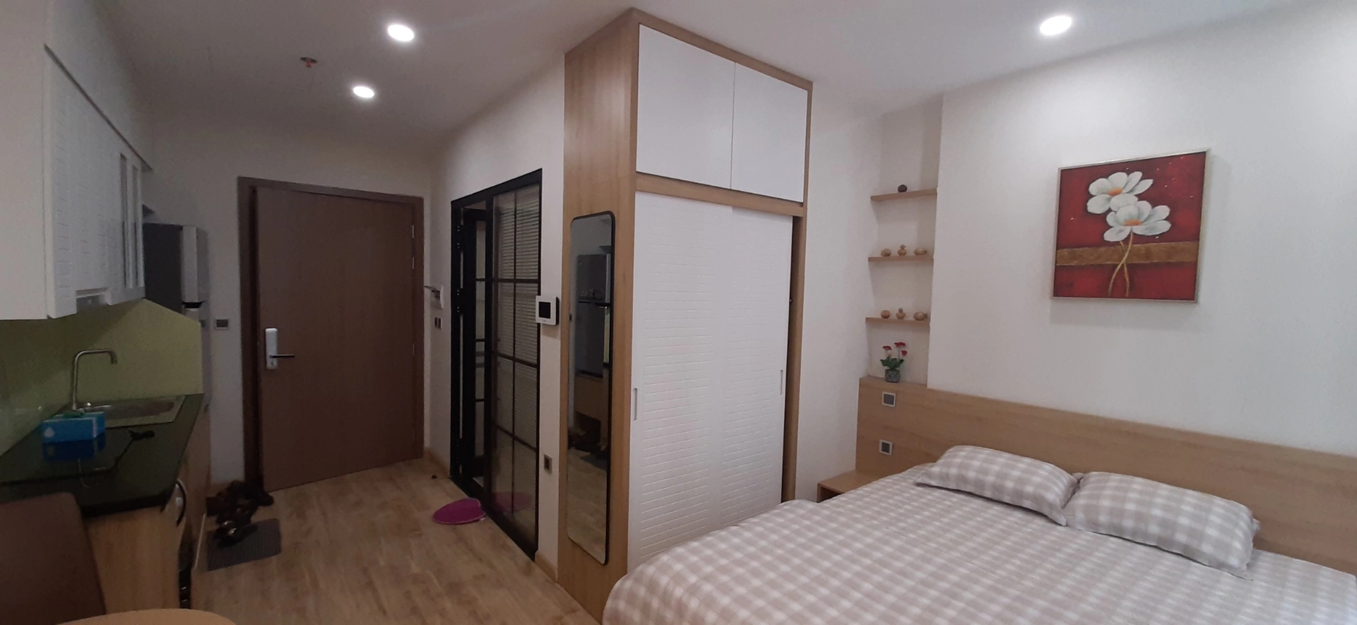 Gần trường Đại học Việt Nhật, ĐHQGHN có các chung cư nào đang bán căn hộ studio?