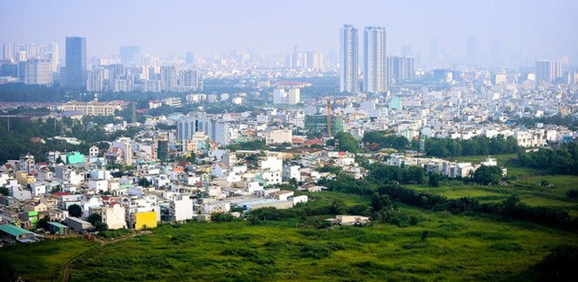 Giá thuê căn hộ 2 phòng ngủ đắt nhất quận Tân Phú đang là bao nhiêu?