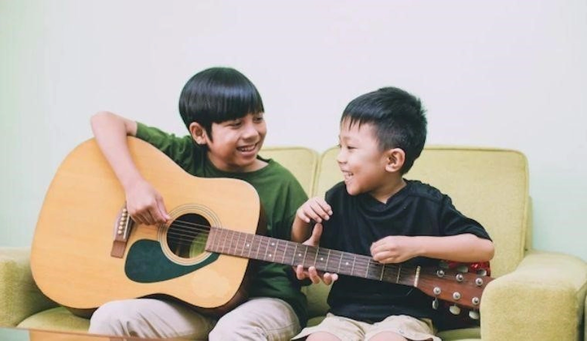 Gợi ý 10 trung tâm dạy đàn guitar uy tín cho trẻ tại quận 7 - TP. Hồ Chí Minh