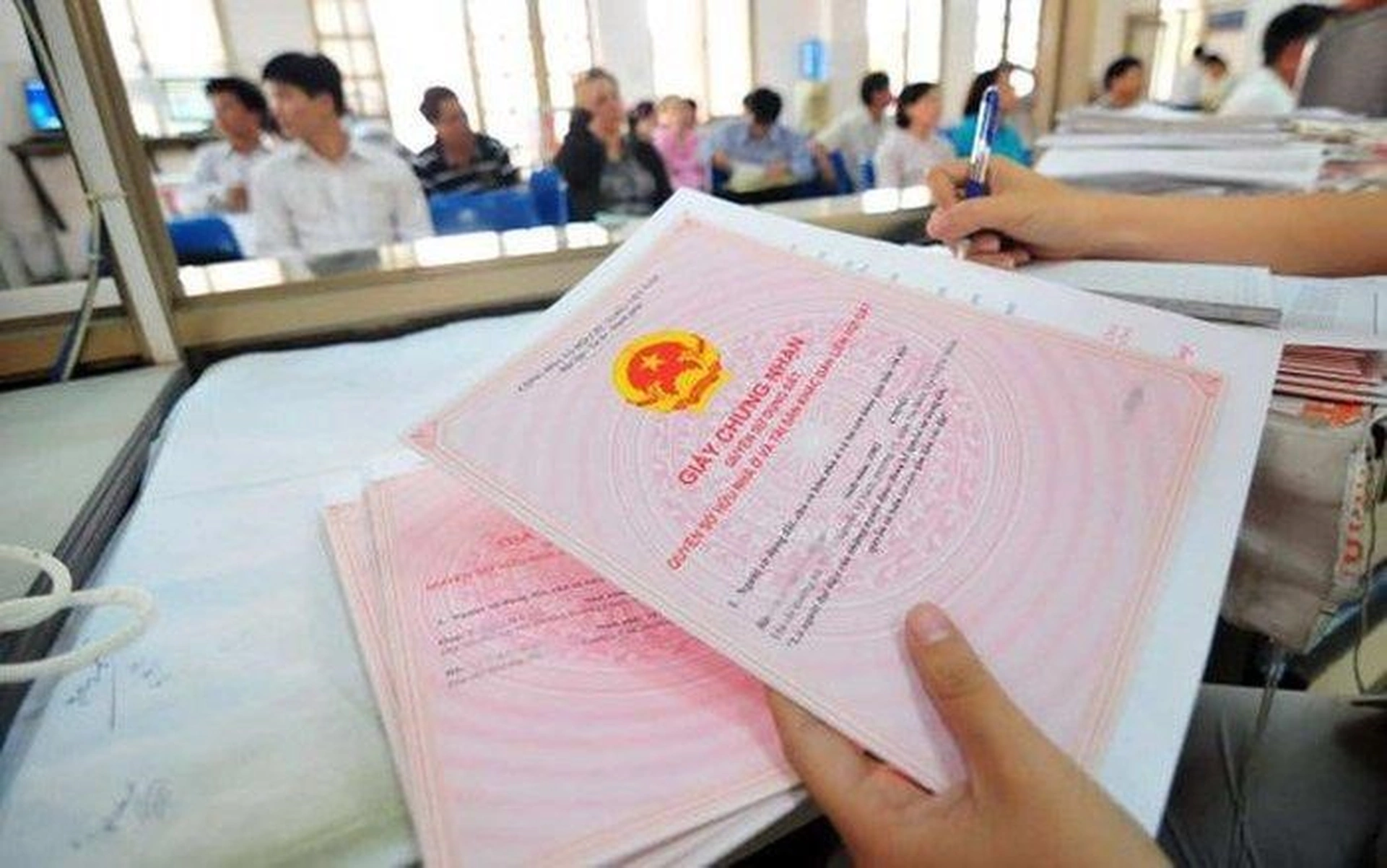 Quy định loại đất nào đủ điều kiện được cấp sổ đỏ mới nhất 2023?