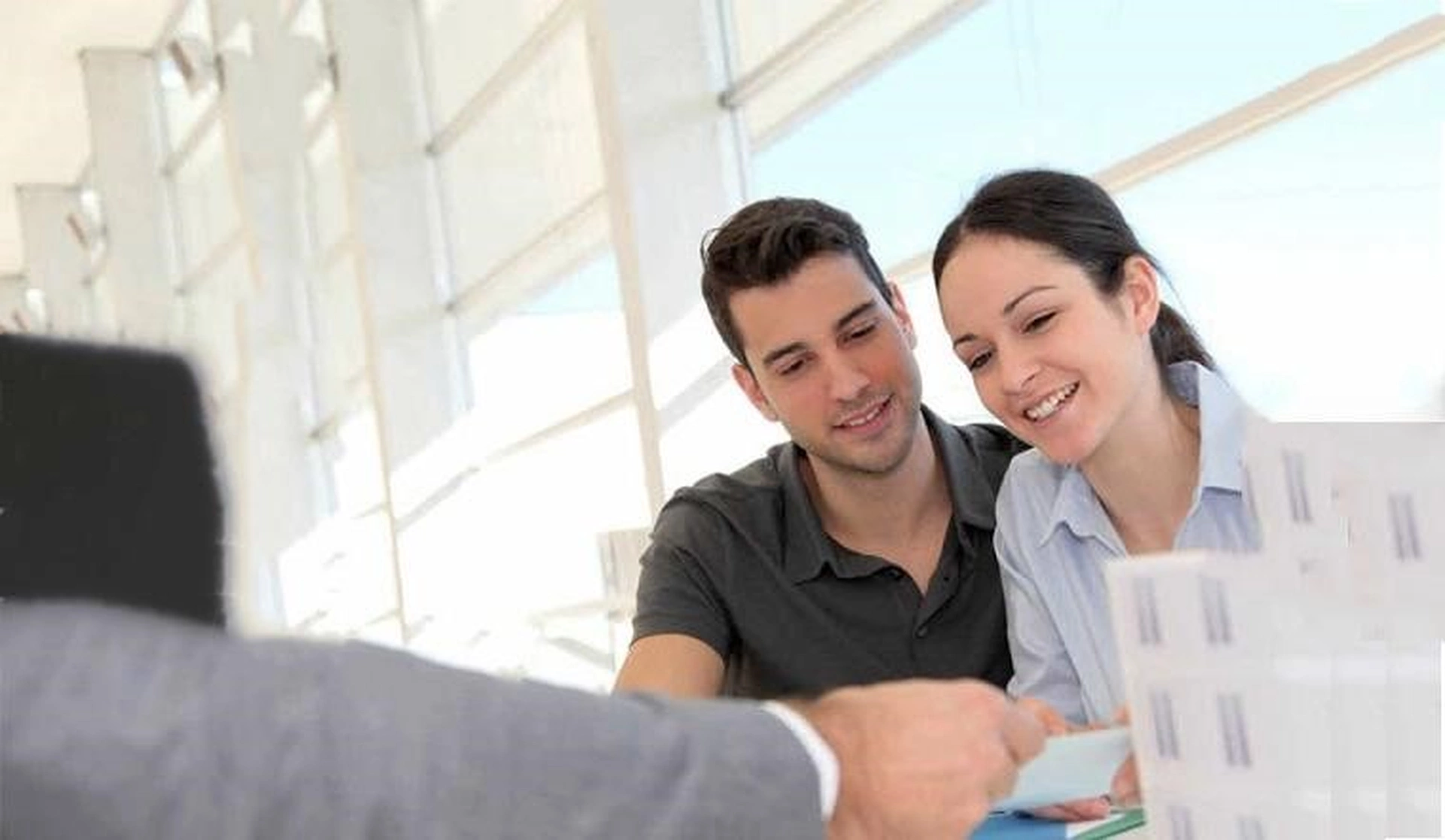 Có nên cho người nước ngoài thuê nhà không?