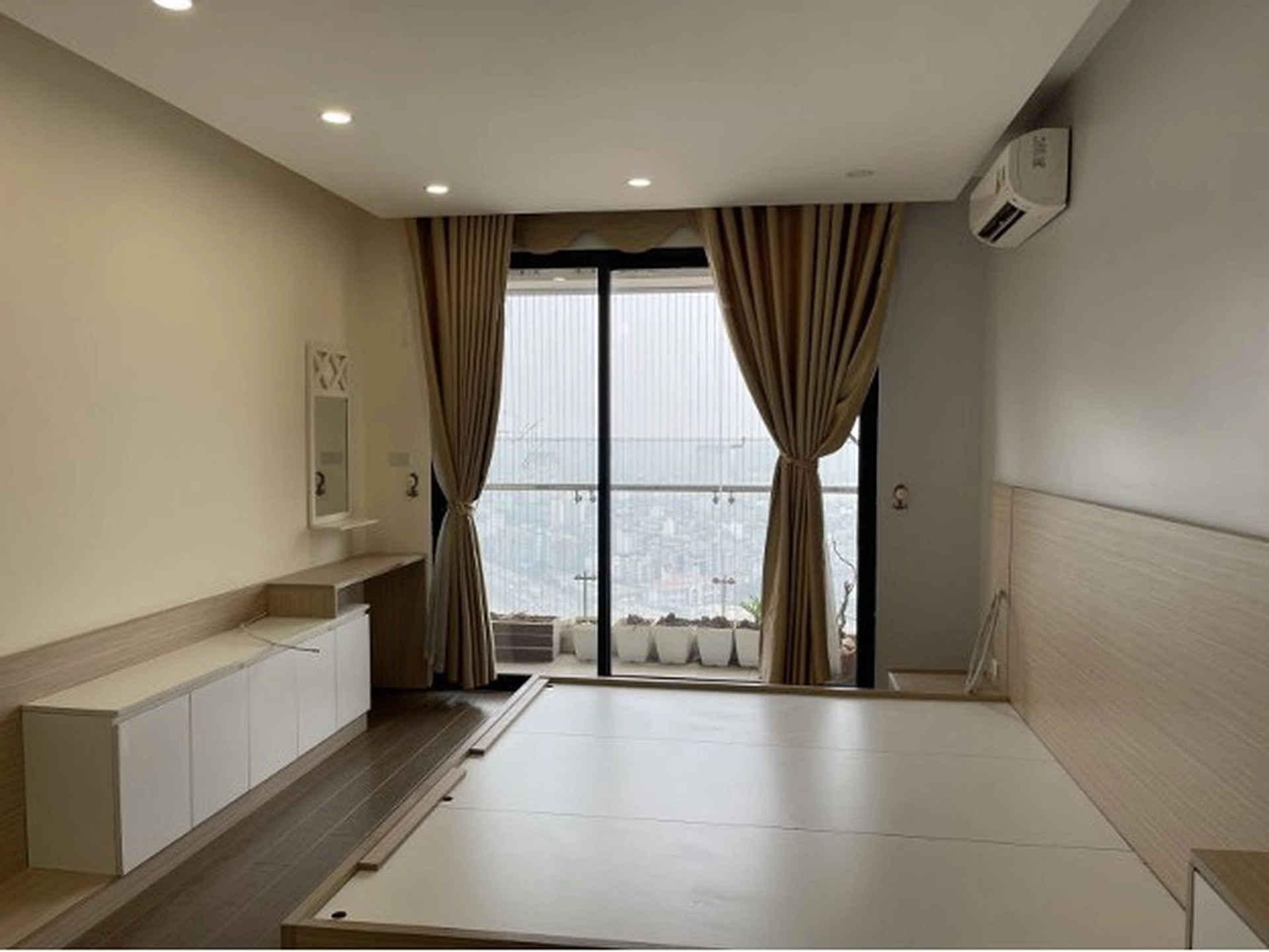 Căn 2PN 3PN ở chung cư FLC Complex quận Nam Từ Liêm có diện tích bao nhiêu?