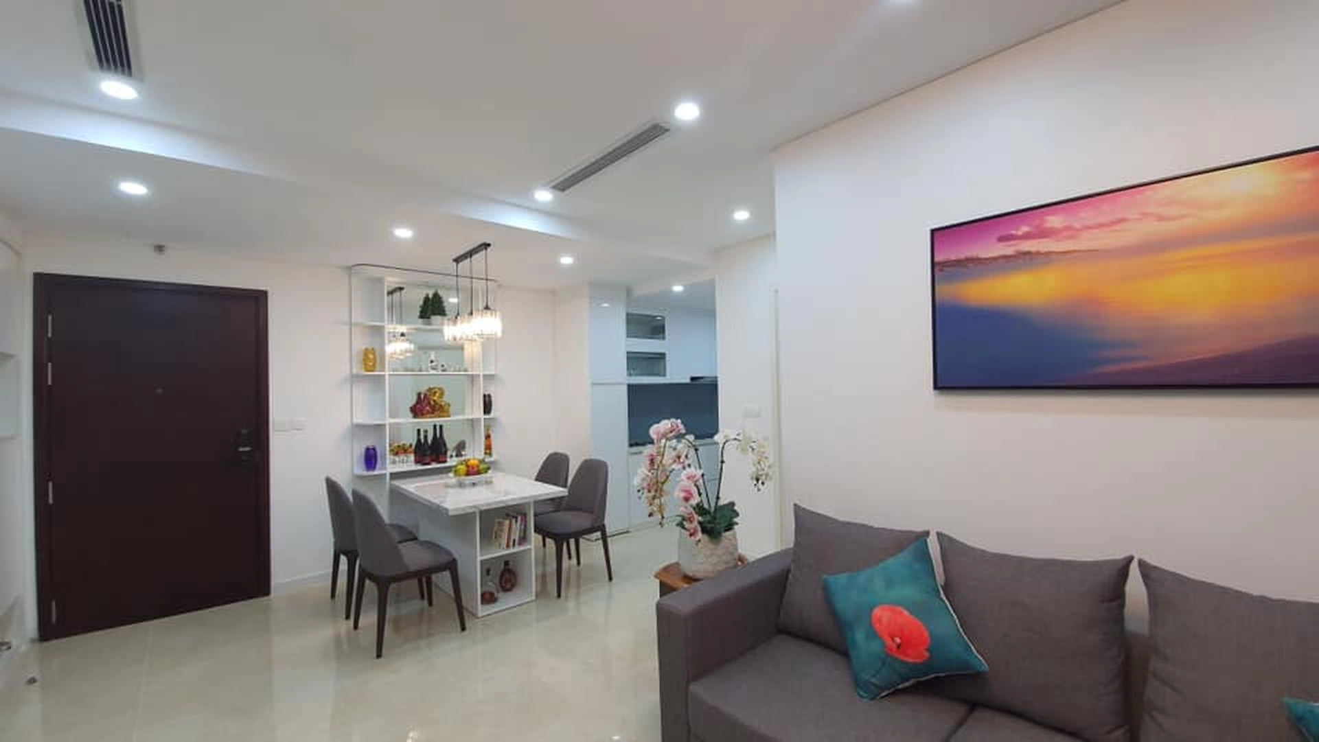Căn 2PN+ tòa S3.02 - The Sapphire - Vinhomes Smart City hướng Tây Bắc, Đông Nam có giá bao nhiêu?