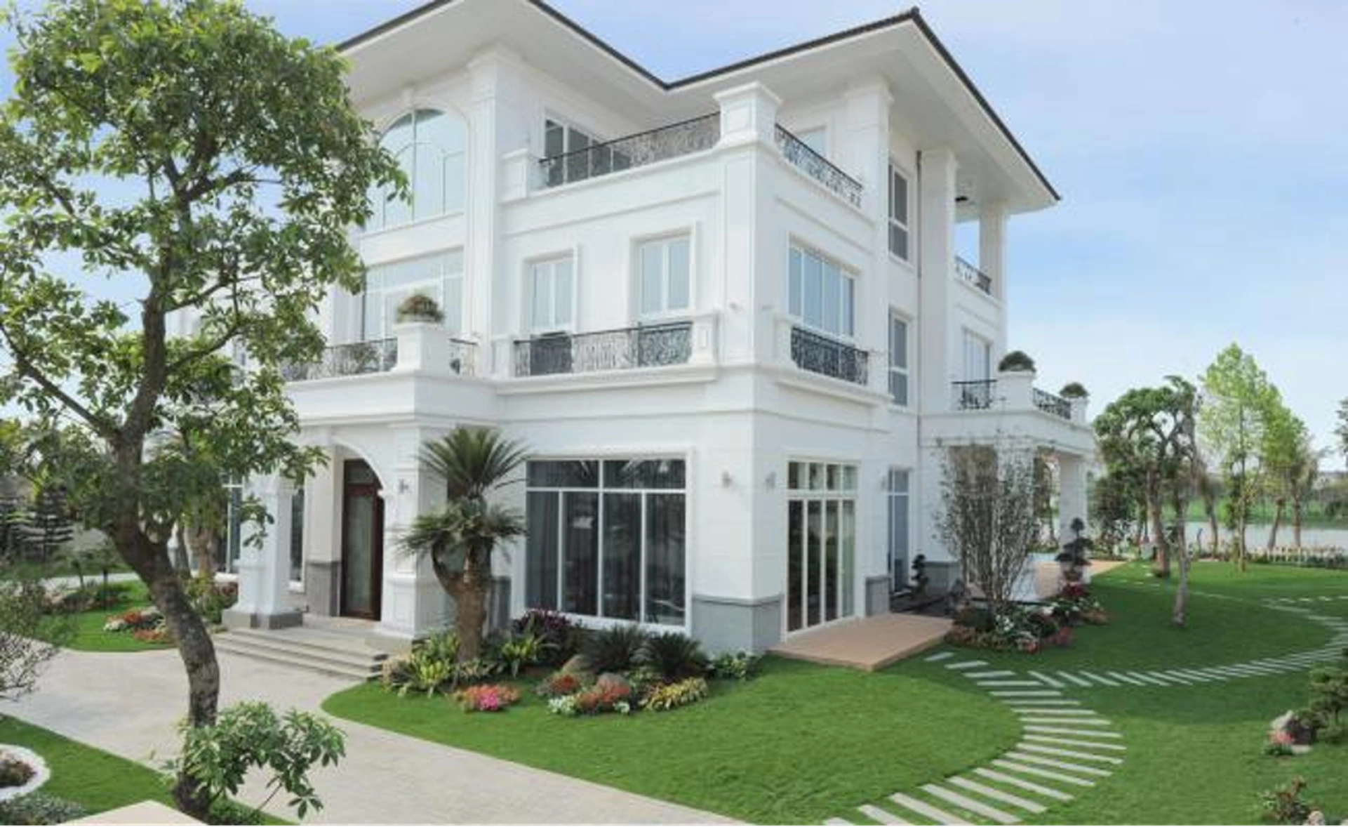 Cập nhật mới nhất giá bán nhà biệt thự, liền kề quận 1