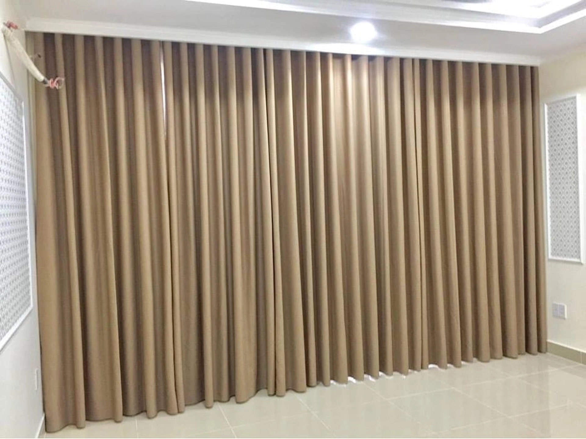 Gợi ý 3 loại rèm cách nhiệt điều hòa nên dùng cho ngày hè nắng nóng