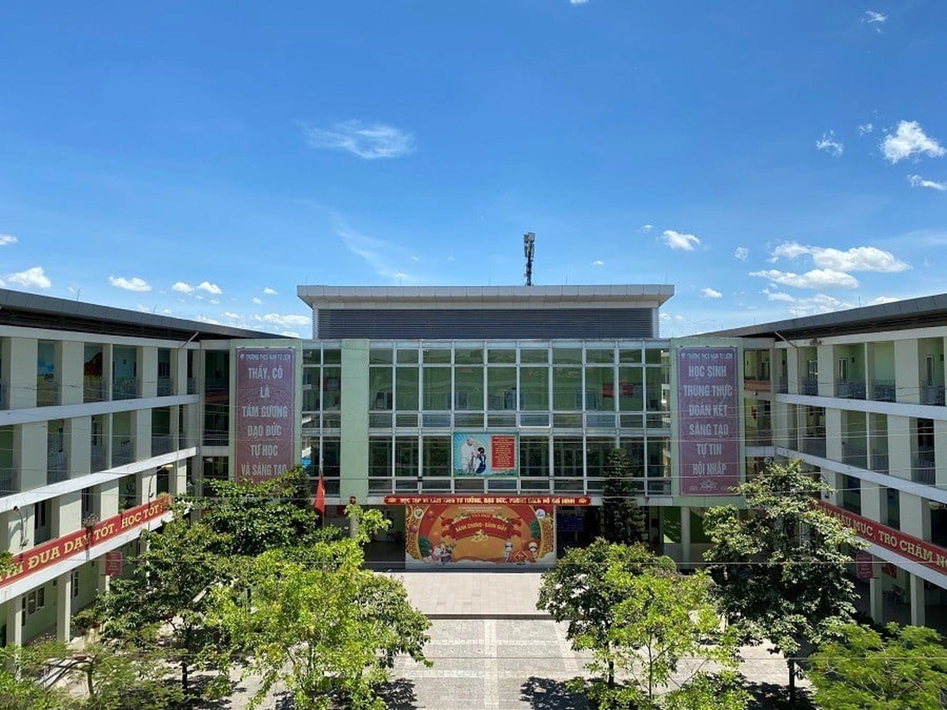 Gần chung cư Athena Complex Pháp Vân quận Hoàng Mai có các trường THCS nào?