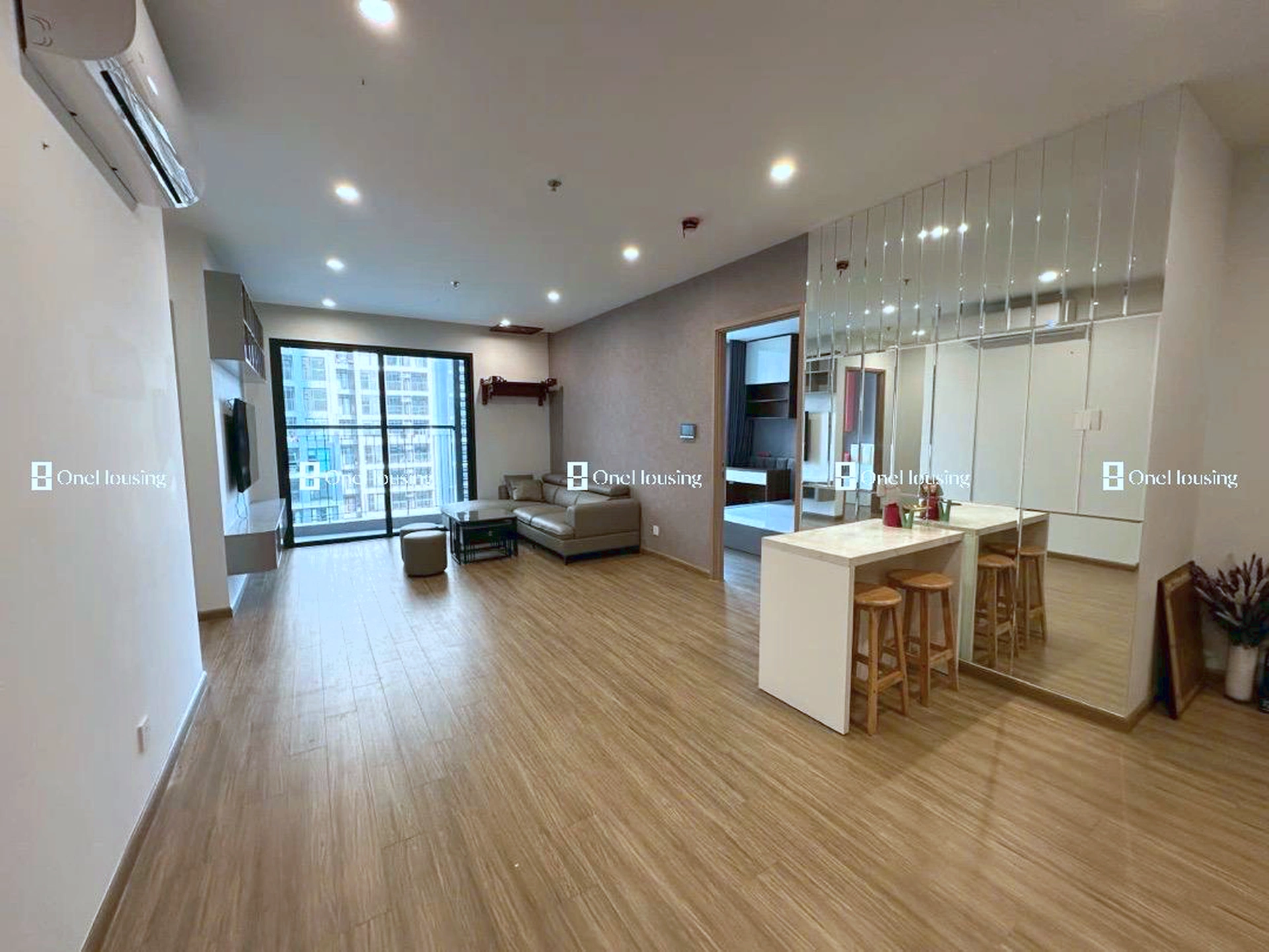 Onehousing image