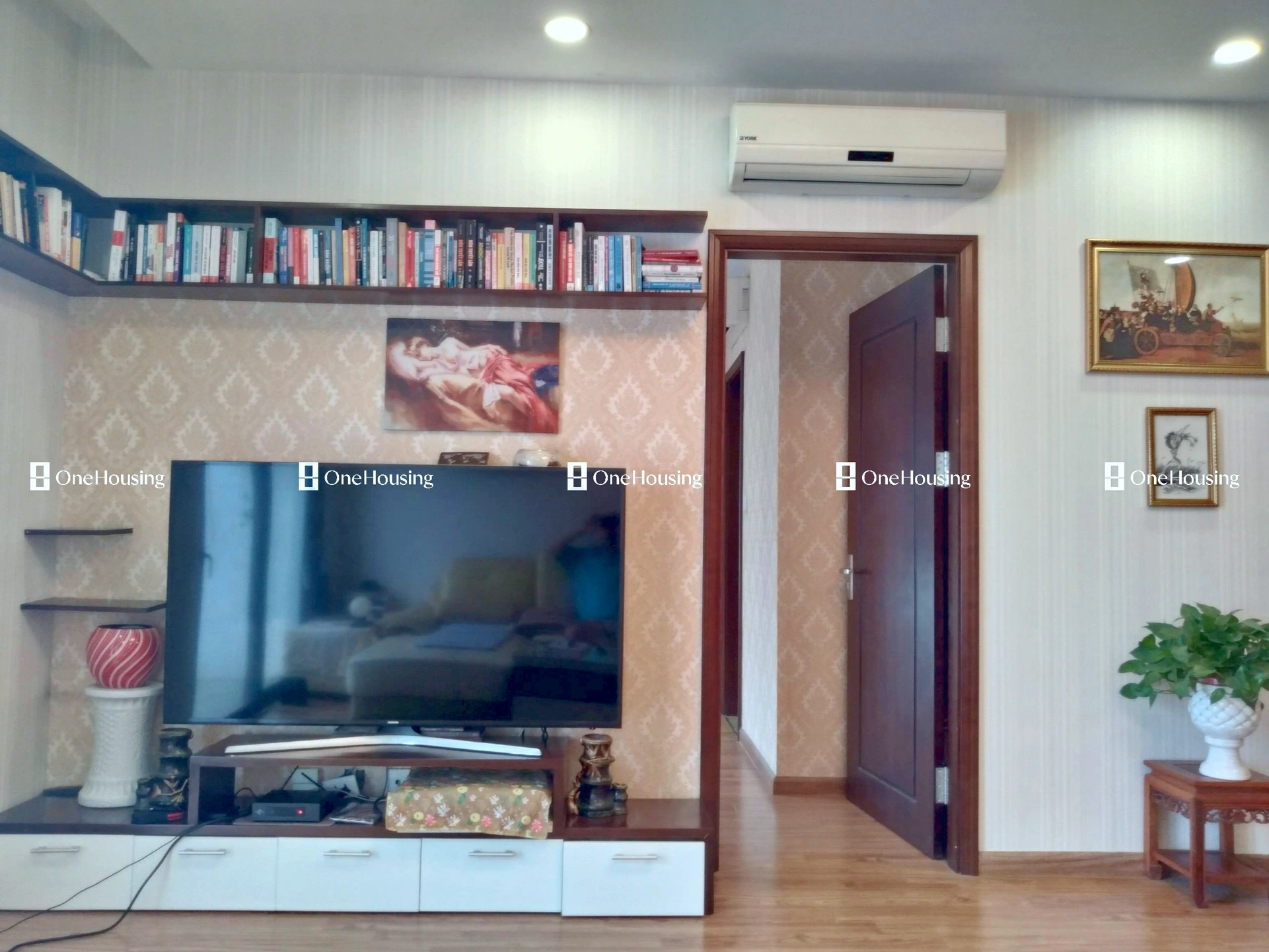 Căn 2PN toà T18 - Times City - Vinhomes Times City