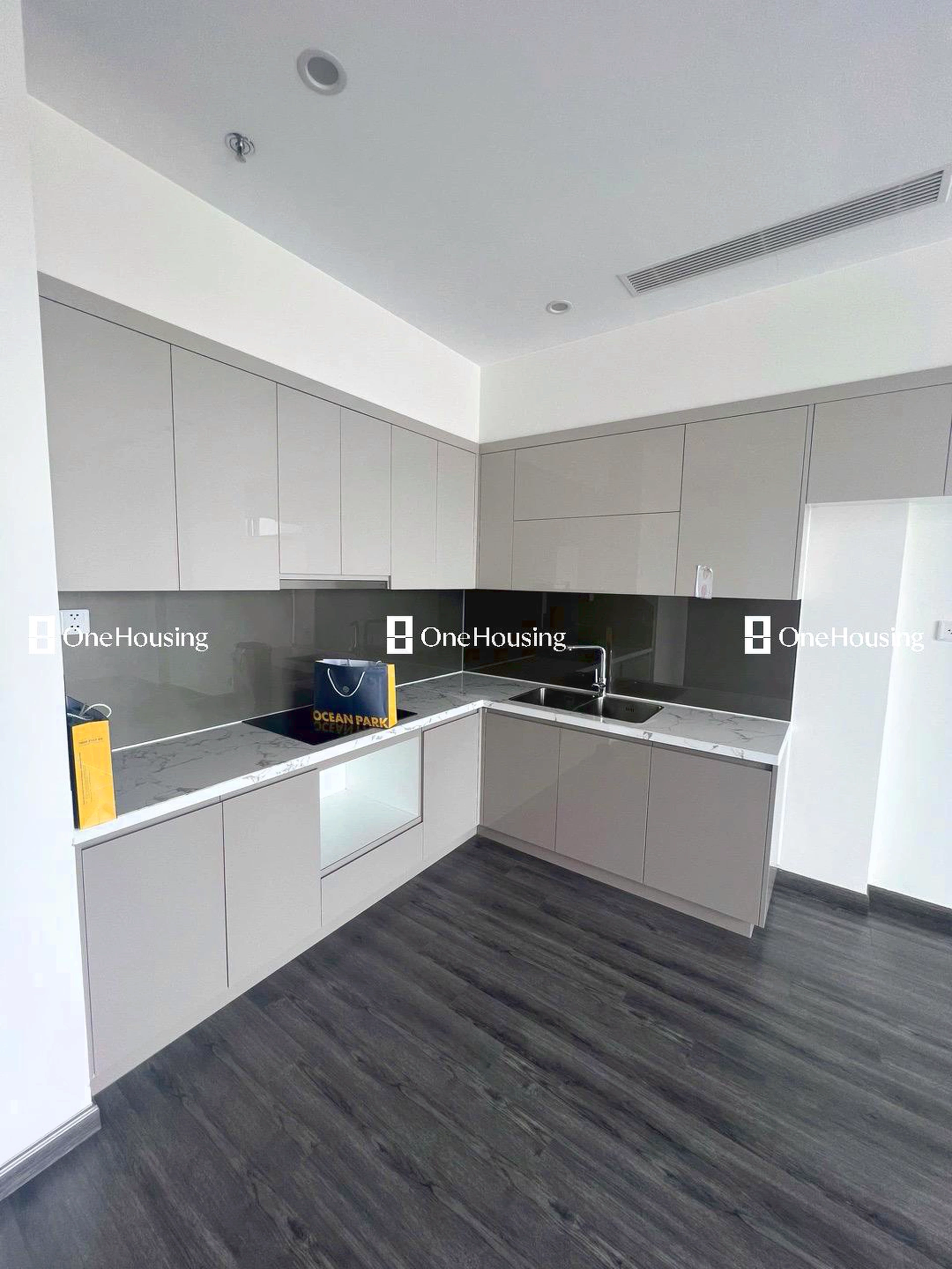 Căn 2PN toà R1.02 - The Zenpark - Vinhomes Ocean Park