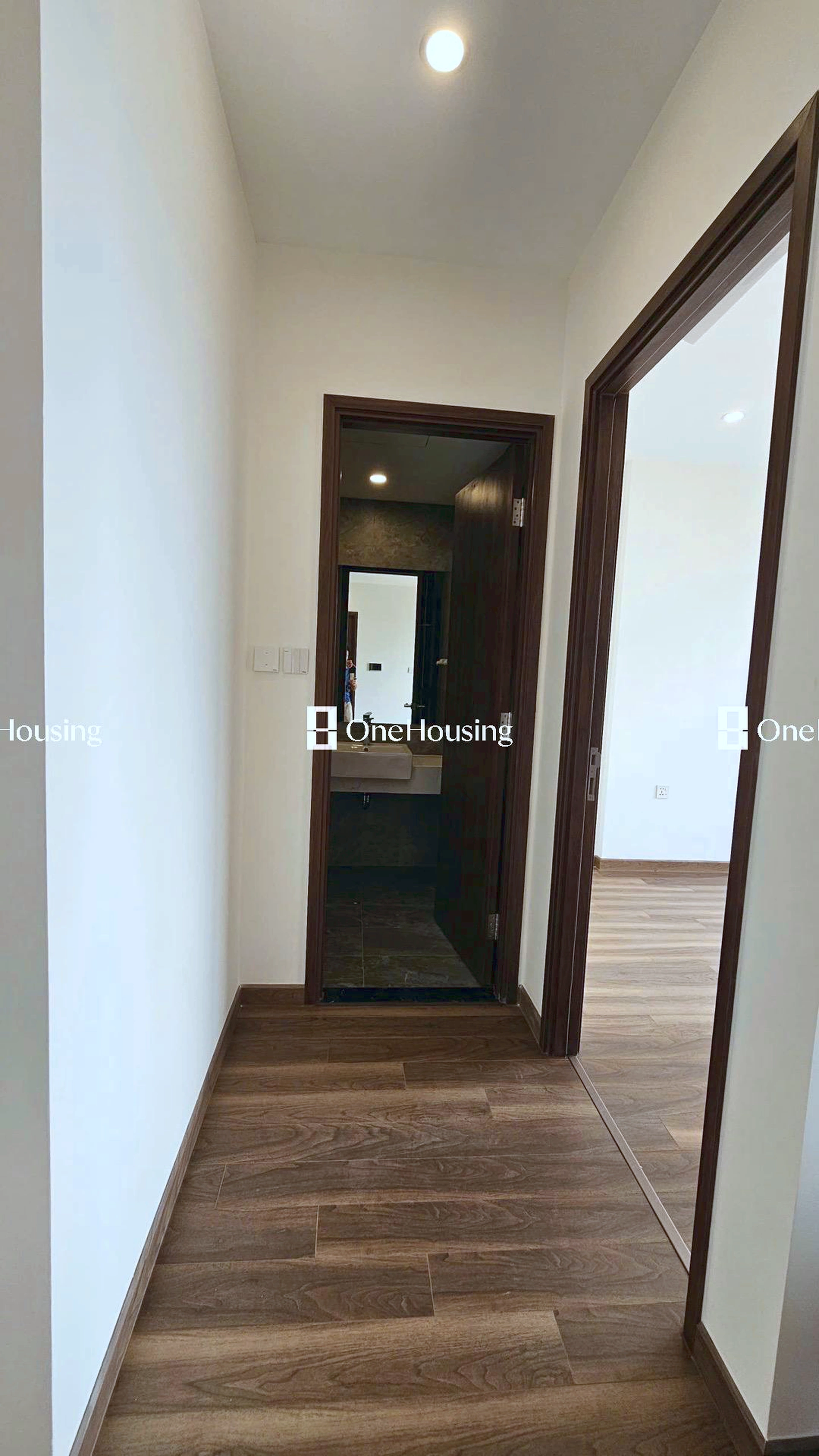 Căn 2PN toà ZR1 - The Zurich - Vinhomes Ocean Park