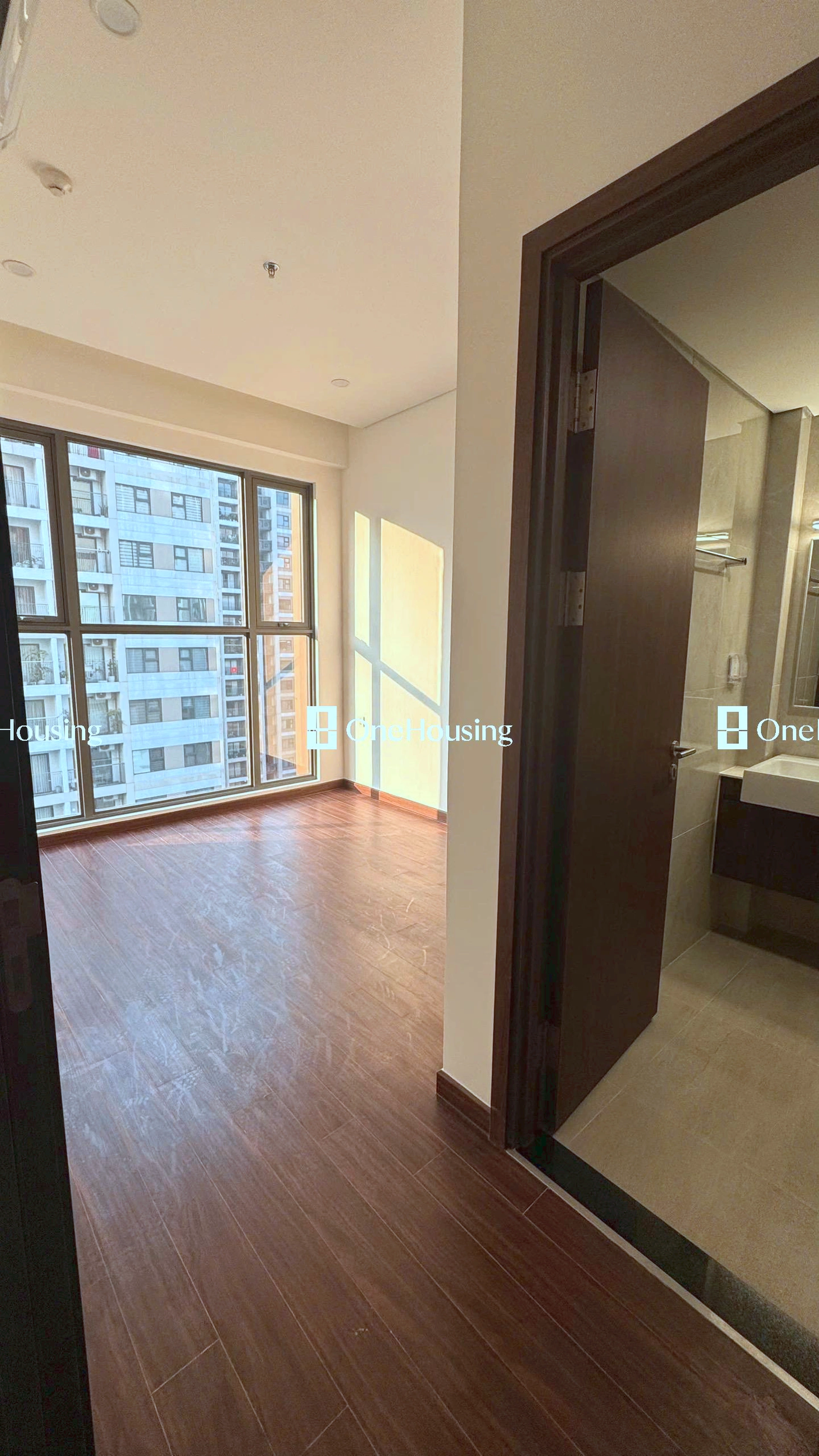 Căn 2PN toà H1 - Hawaii - Masteri Waterfront