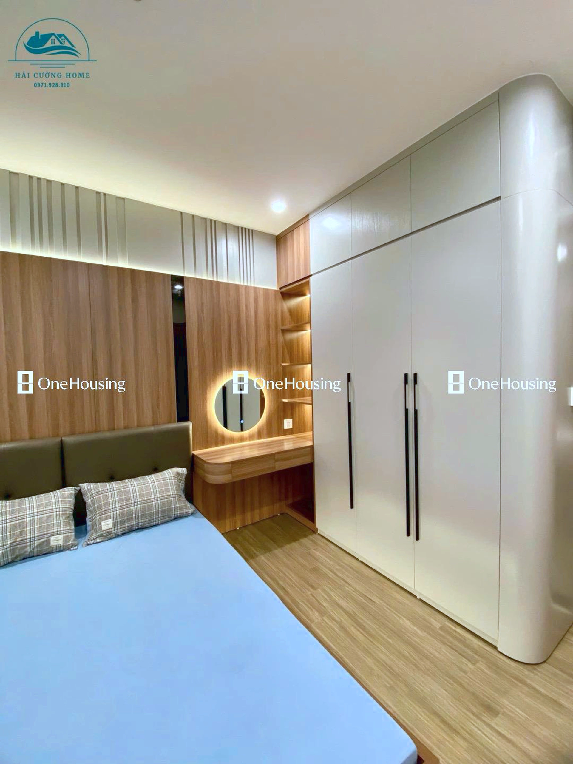 Căn 2PN toà P4 - The Pavilion - Vinhomes Ocean Park