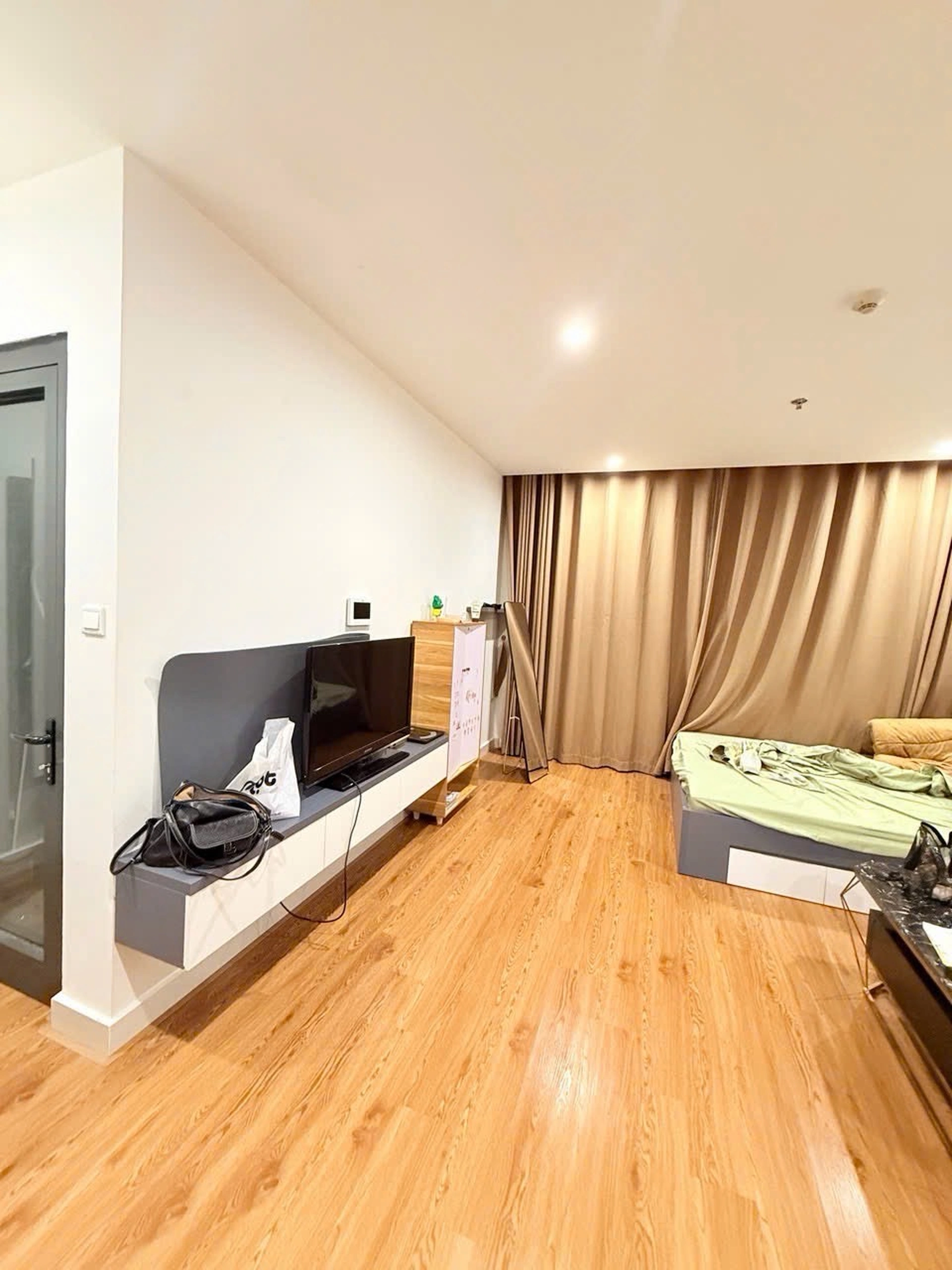 Căn Studio toà S2.06 - The Sapphire - Vinhomes Ocean Park