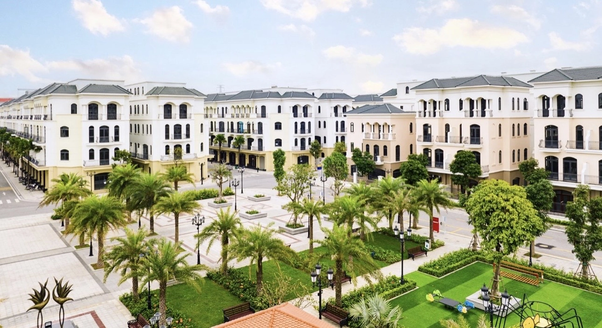 Nhà liền kề Chà Là - Vinhomes Ocean Park 2 - The Empire