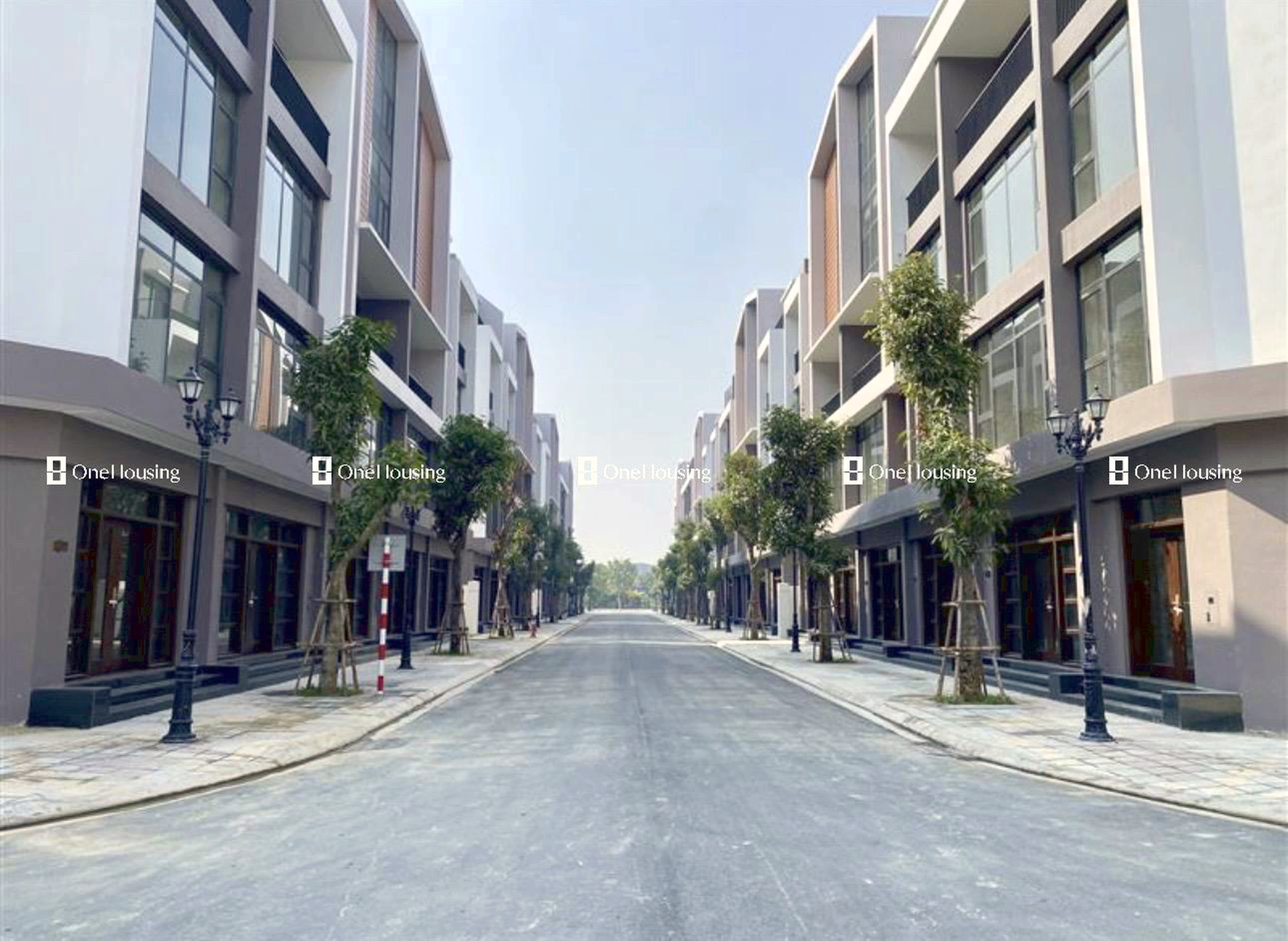 Nhà liền kề Phố Biển - Vinhomes Ocean Park 3 - The Crown