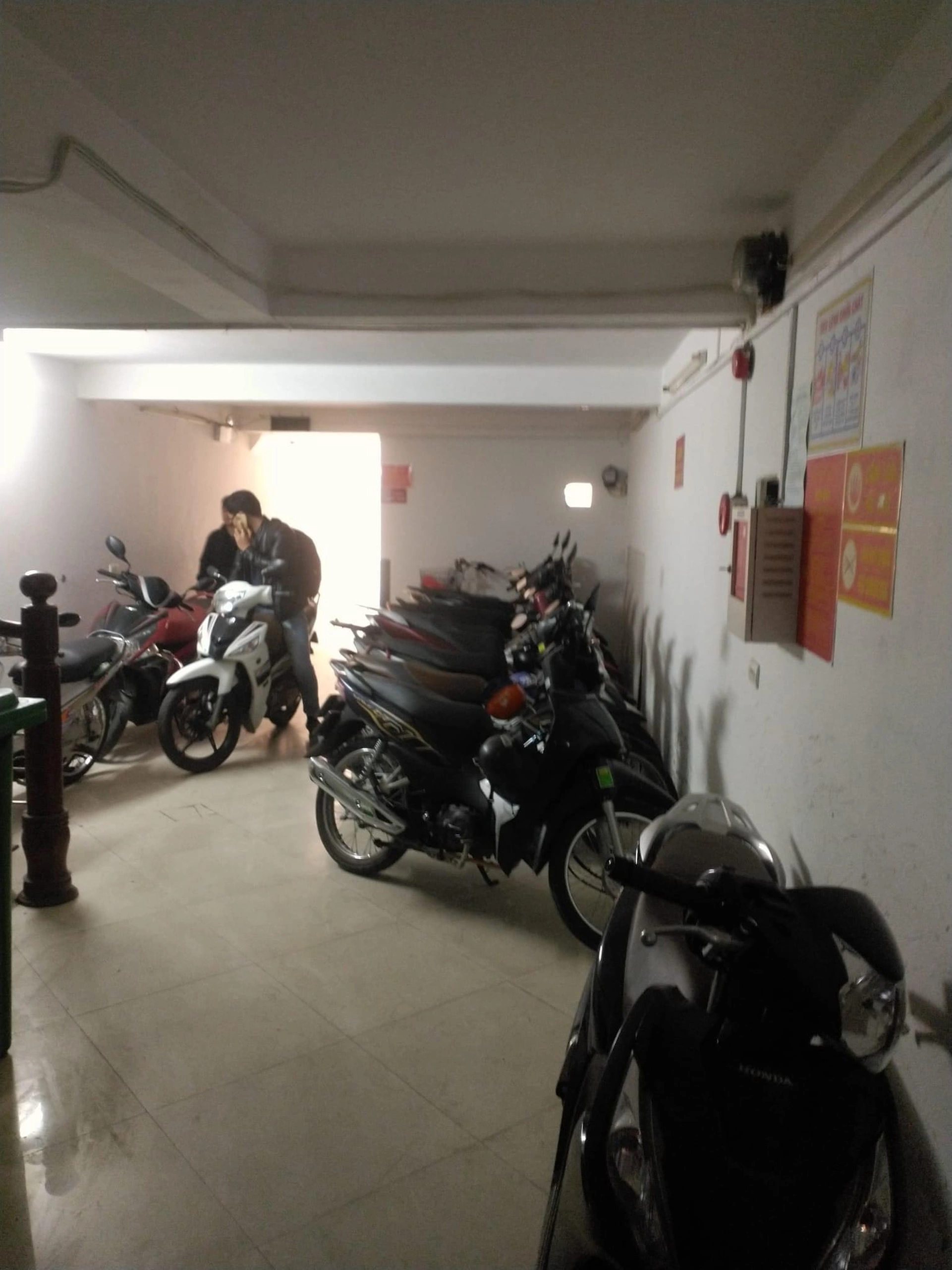 Nhà mặt phố Vương Thừa Vũ, P. Khương Trung, Q. Thanh Xuân, TP. Hà Nội