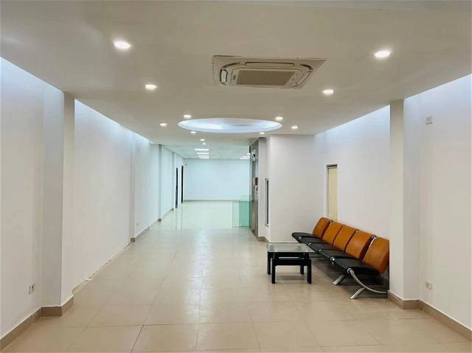 Nhà mặt phố Hoàng Văn Thái, P. Khương Trung, Q. Thanh Xuân, TP. Hà Nội