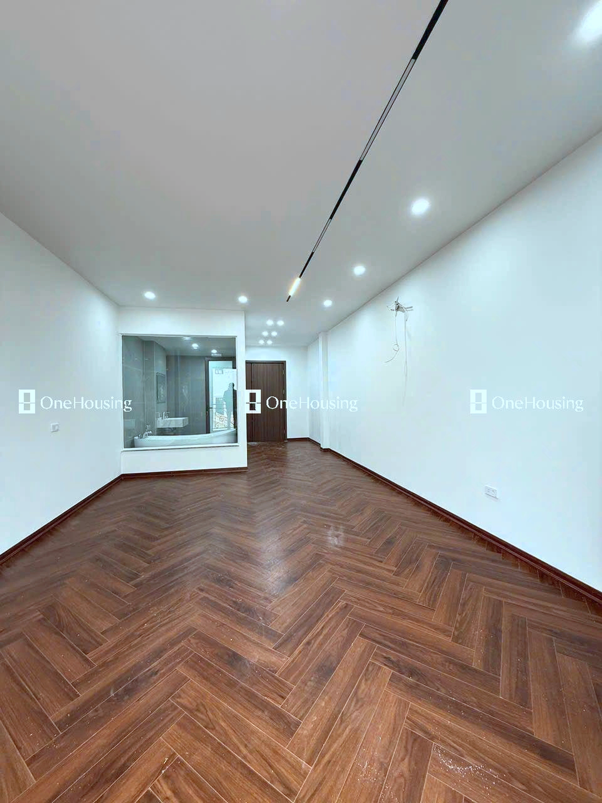 Nhà mặt ngõ cách Bát Khối (gom chân đê - trong đê) 18m, P. Long Biên, Q. Long Biên, TP. Hà Nội