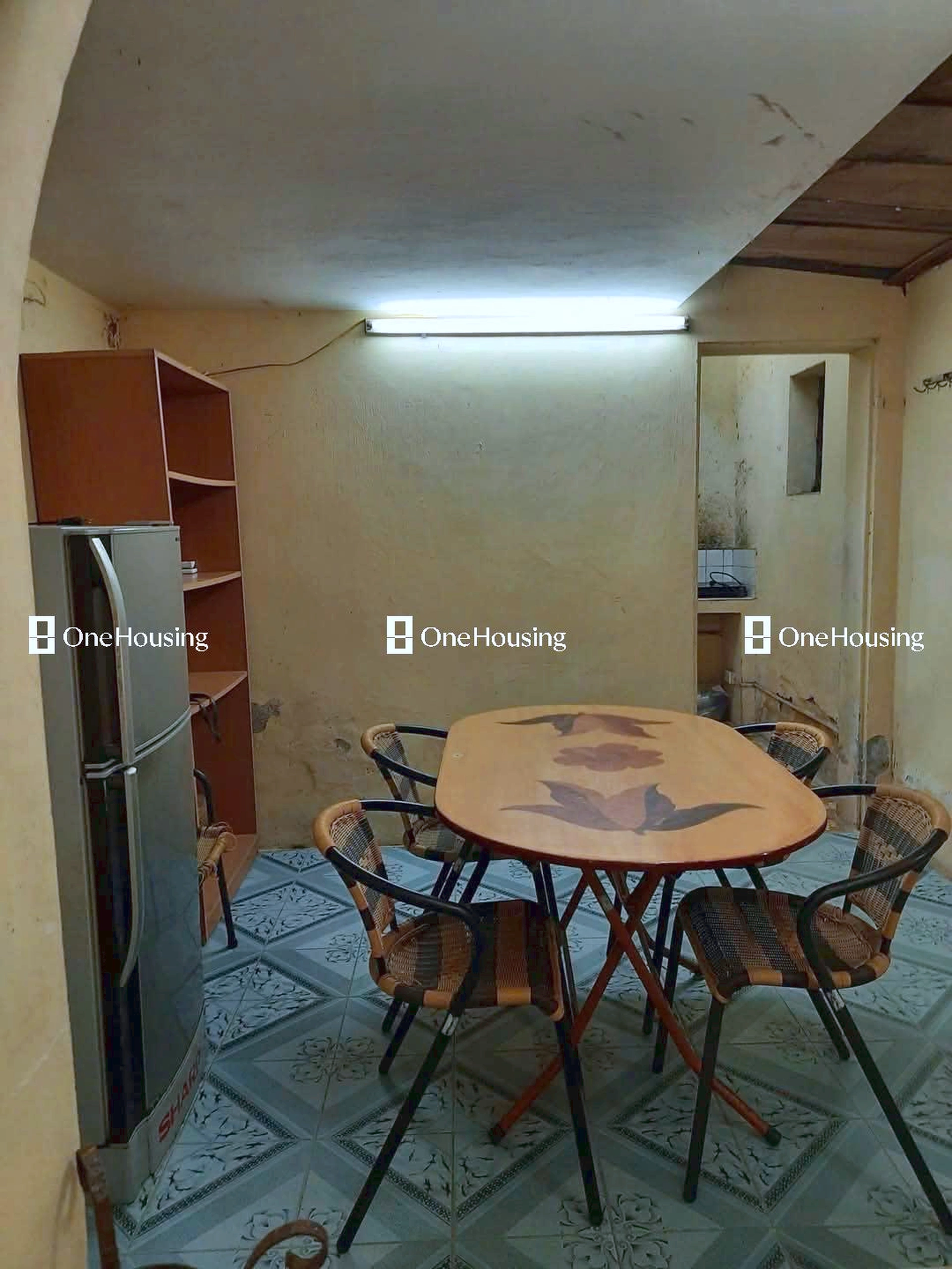 Nhà mặt ngõ cách Trần Quốc Vượng 100m, P. Dịch Vọng Hậu, Q. Cầu Giấy, TP. Hà Nội