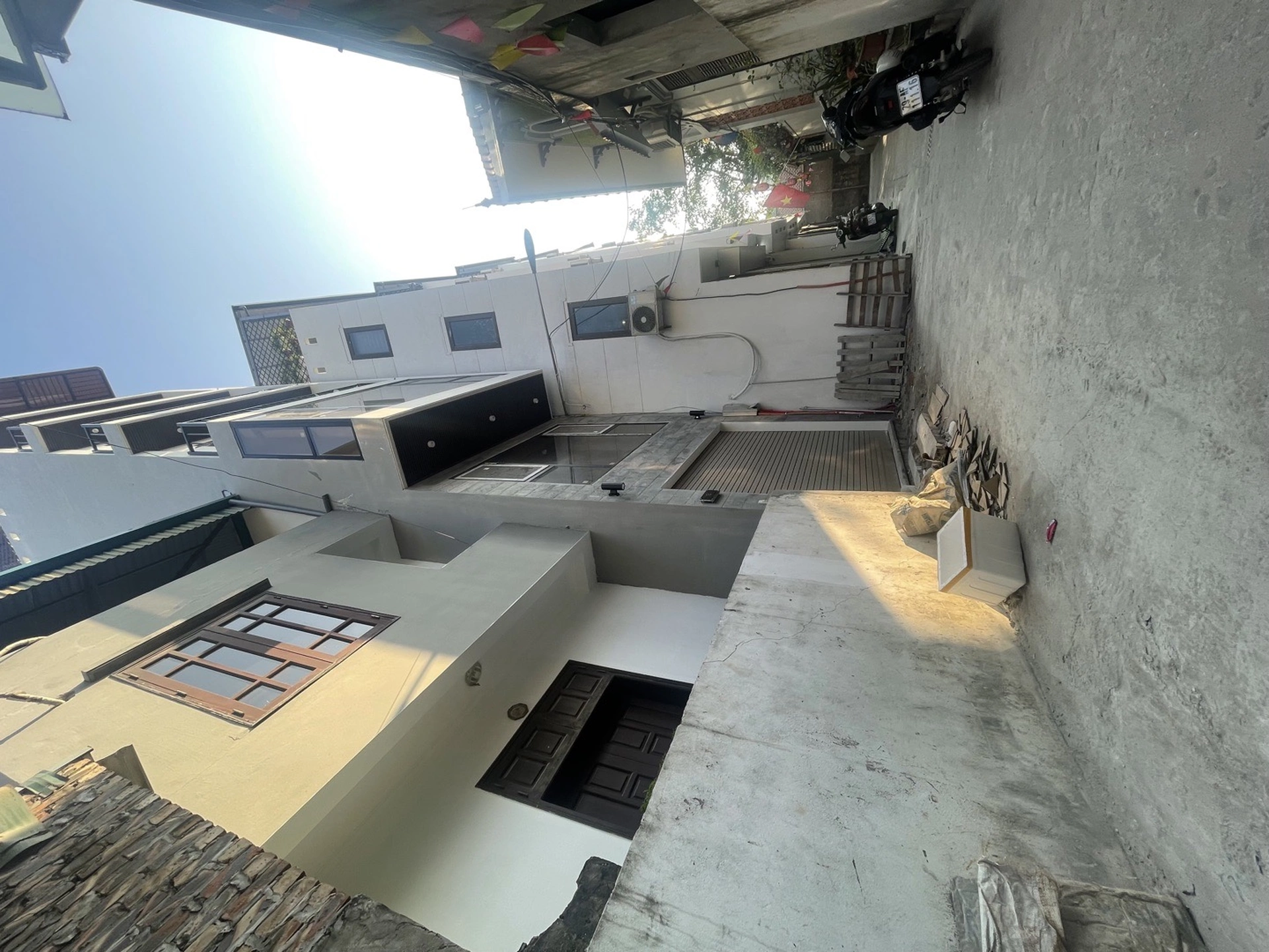 Nhà mặt ngõ cách Bát Khối (Mặt đê sông Hồng) 30m, P. Long Biên, Q. Long Biên, TP. Hà Nội