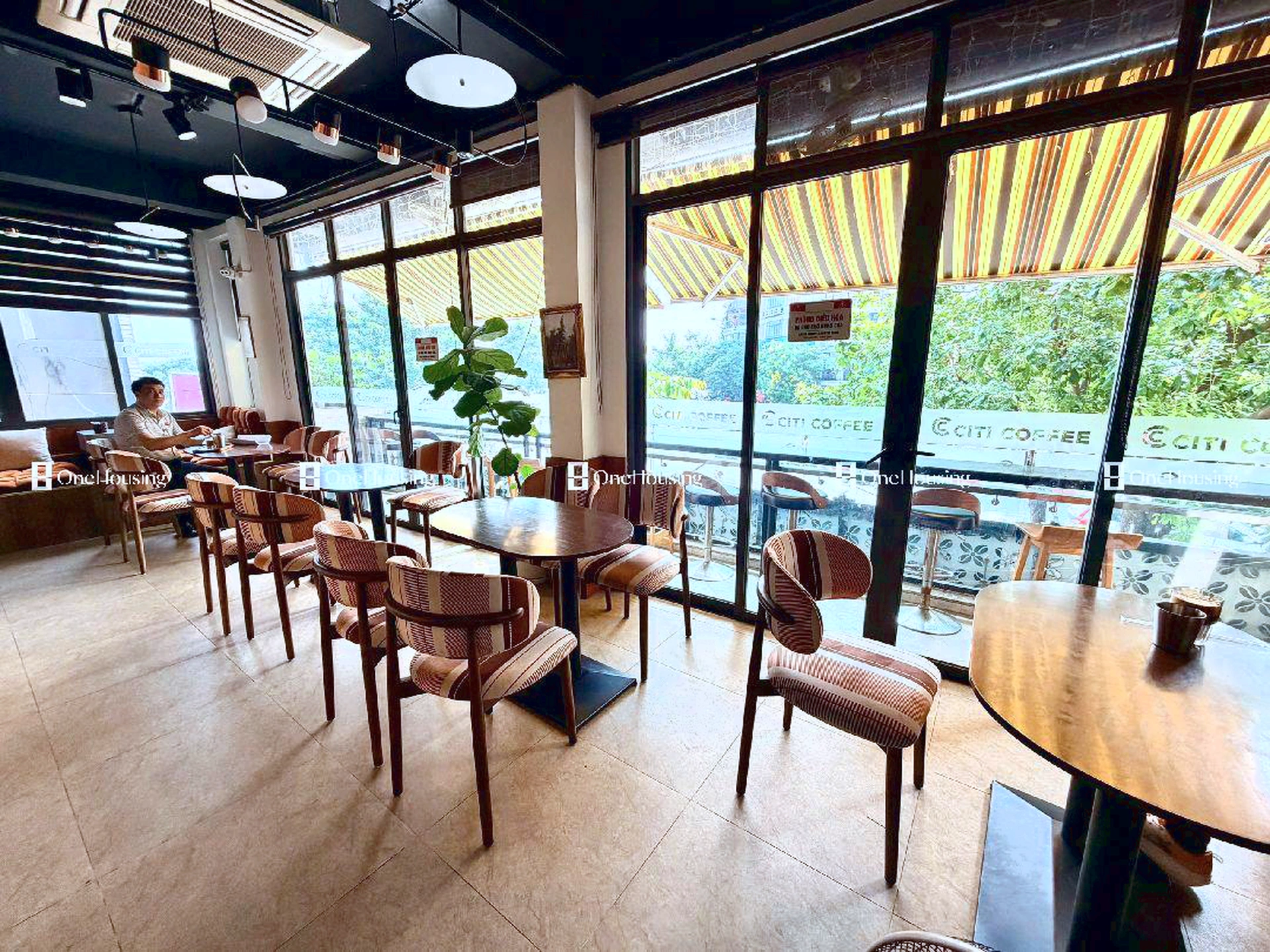 Nhà mặt phố Văn Cao, P. Liễu Giai, Q. Ba Đình, TP. Hà Nội
