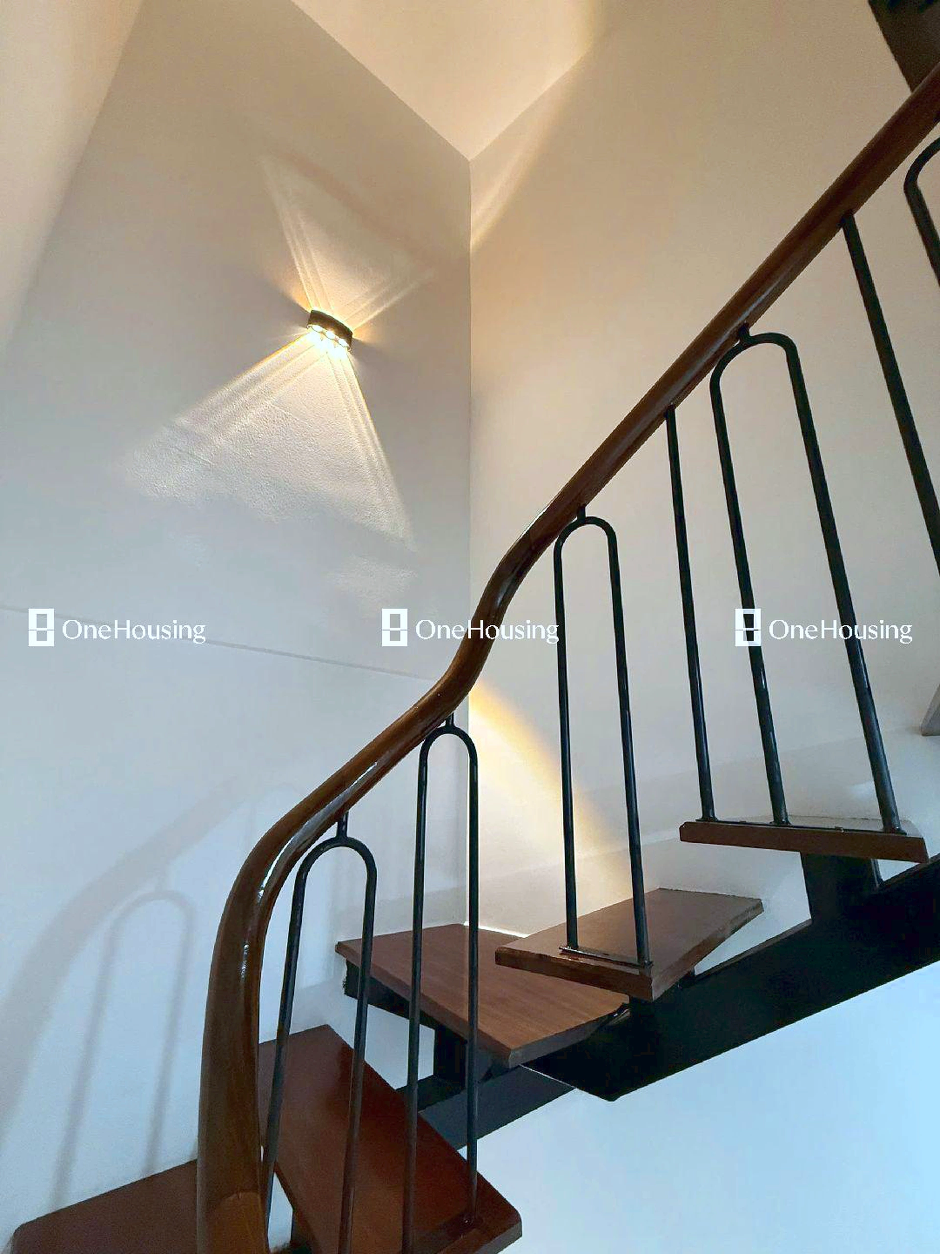 Nhà mặt ngõ cách Kim Mã 70m, P. Ngọc Khánh, Q. Ba Đình, TP. Hà Nội