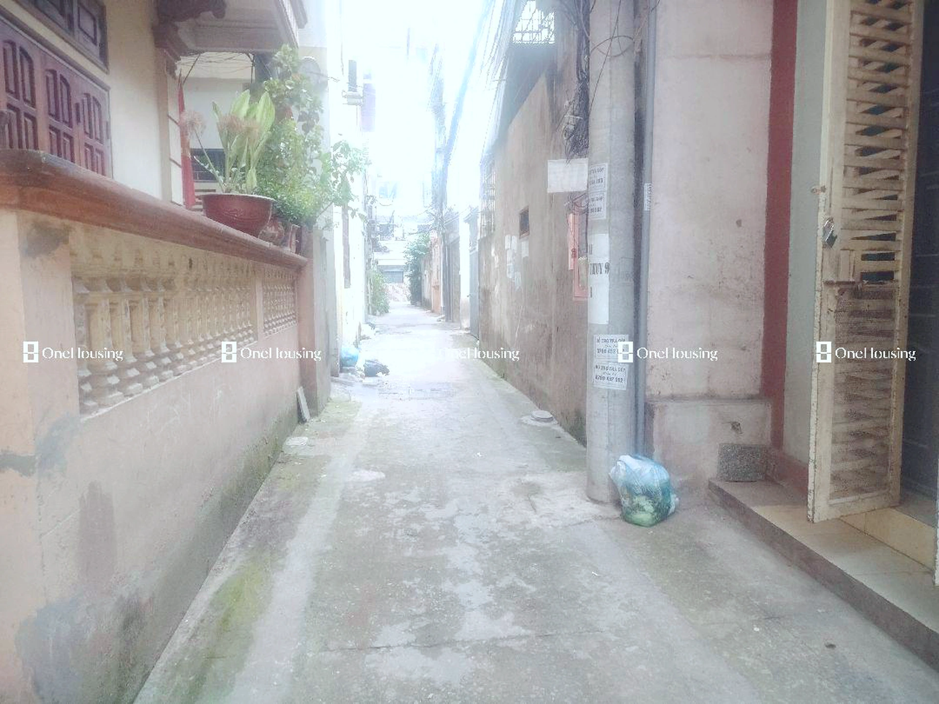 Nhà mặt ngõ cách Ngọc Thụy (mặt đê và đường gom chân đê) 100m, P. Ngọc Thụy, Q. Long Biên, TP. Hà Nội