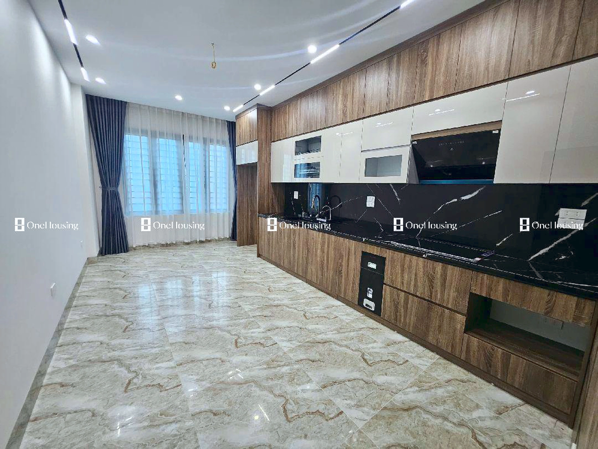 Nhà mặt ngõ cách Bồ Đề 50m, P. Bồ Đề, Q. Long Biên, TP. Hà Nội