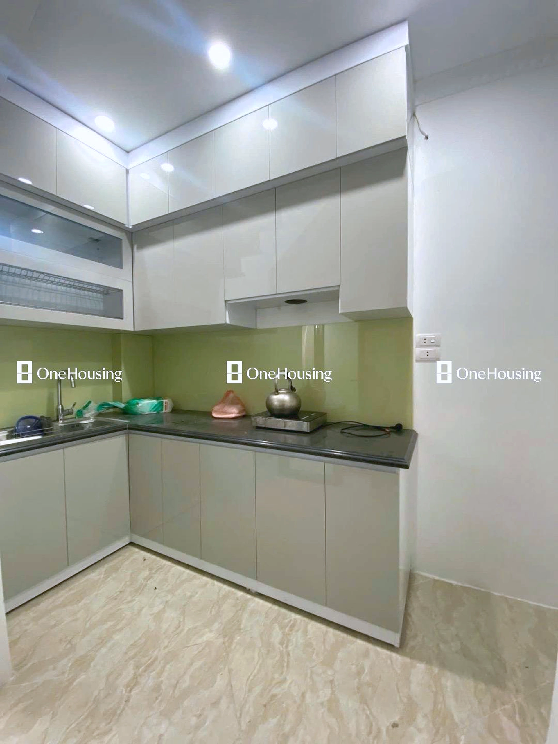 Nhà mặt ngõ cách Đê La Thành 70m, P. Ô Chợ Dừa, Q. Đống Đa, TP. Hà Nội