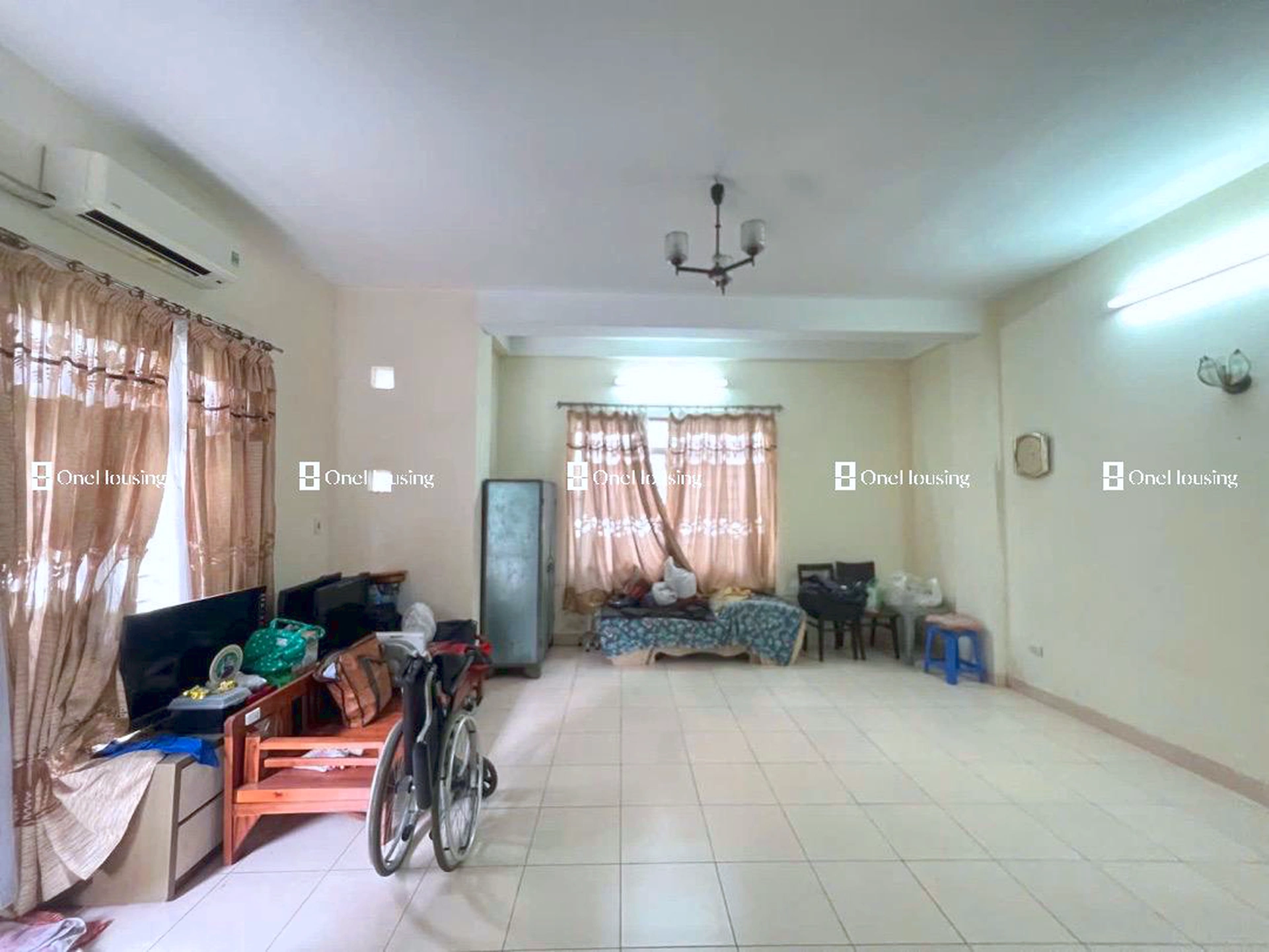 Nhà mặt ngõ cách Nguyễn Thị Định 2m, P. Yên Hòa, Q. Cầu Giấy, TP. Hà Nội